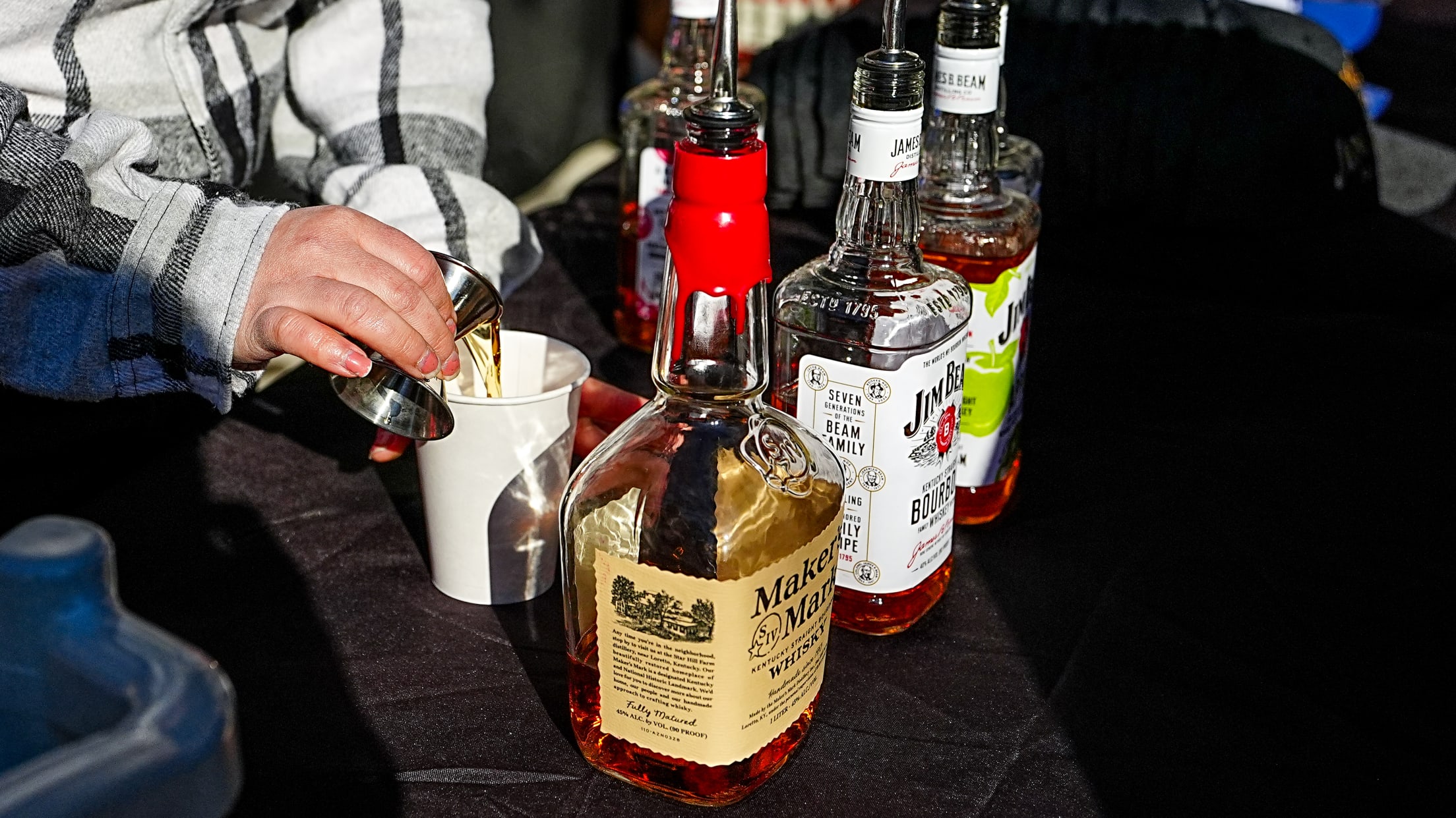 TreeLightingHolidaySale05788