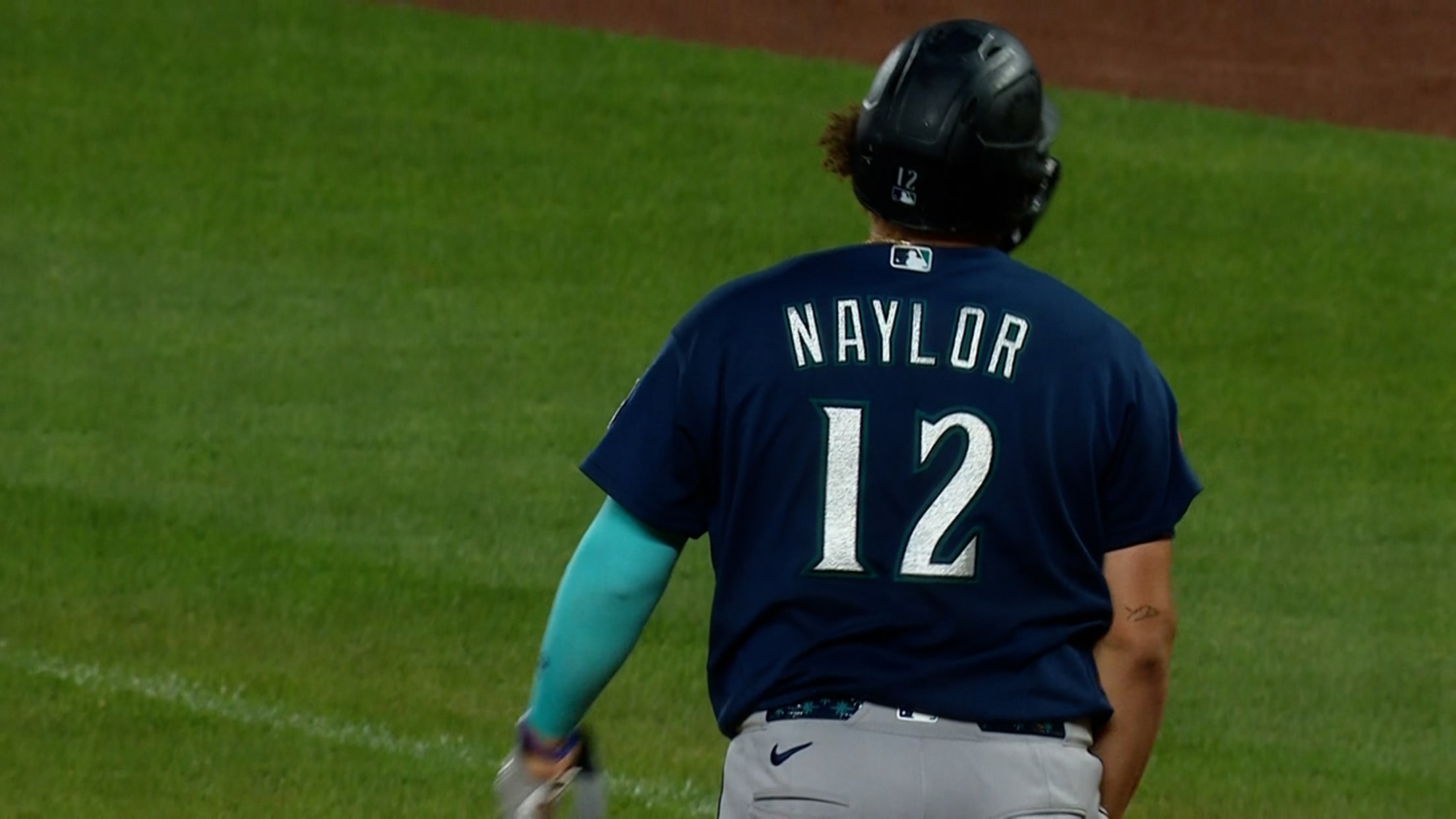 Josh Naylor's RBI single