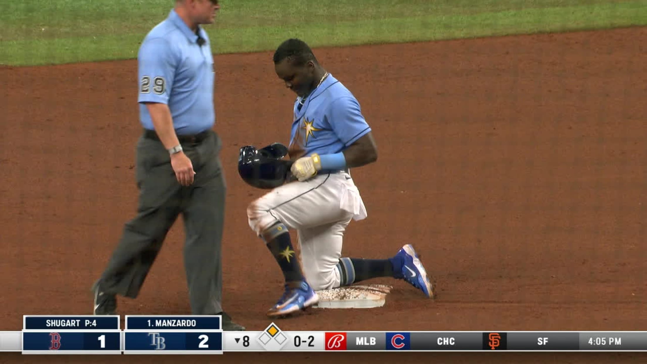Ronny Simon's busy 8th inning