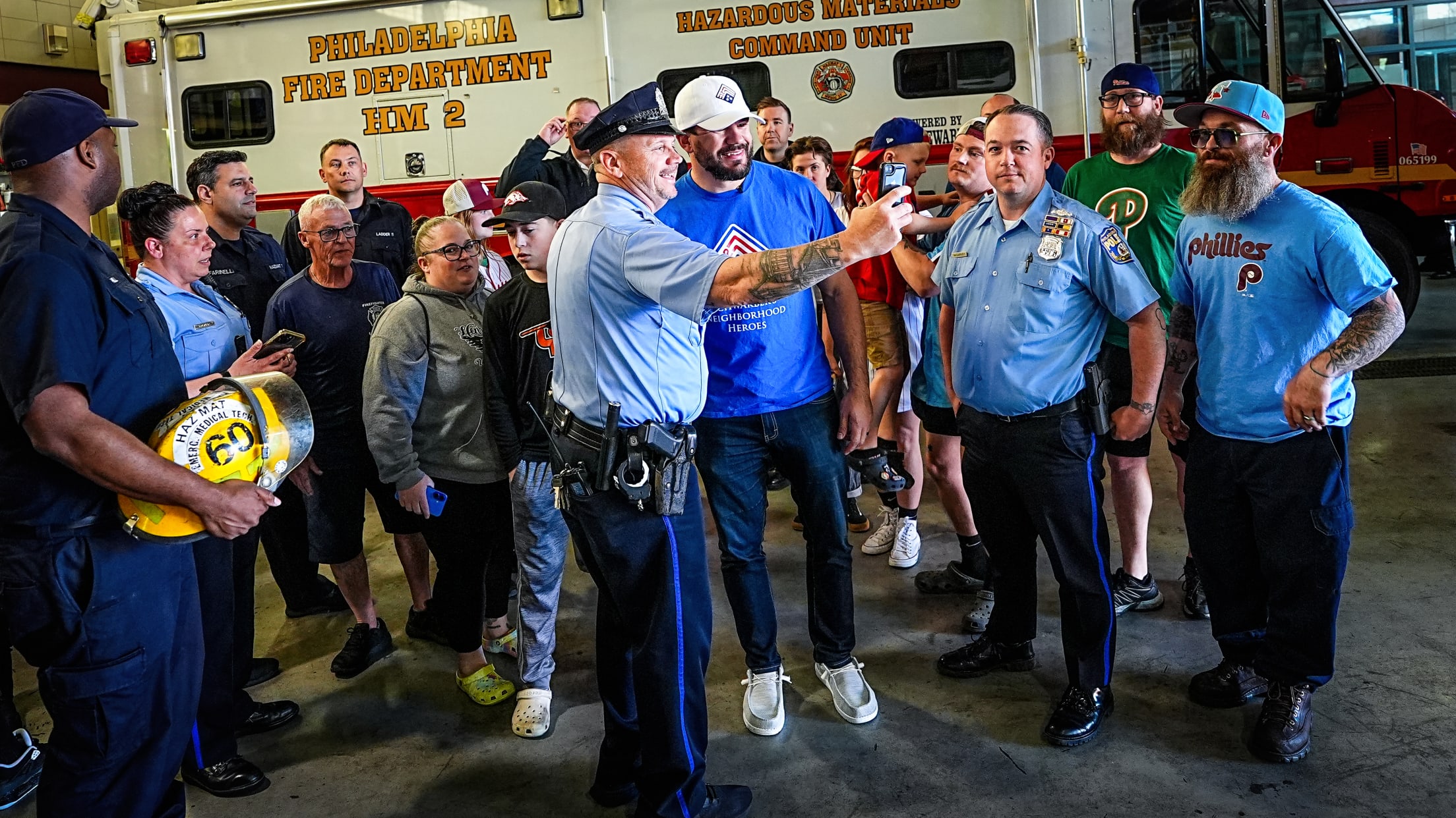 SchwarberNeighborhoodHeroes08548