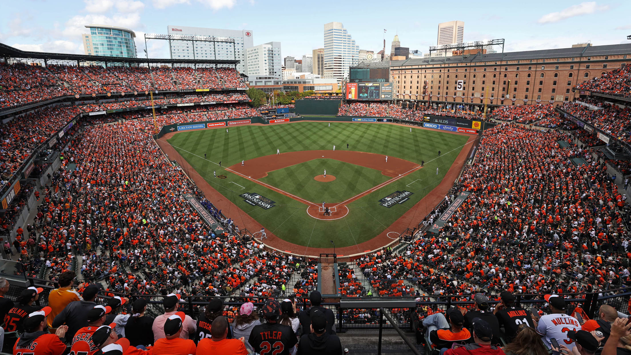 BAL-BI-121823-TopPhotos23-070