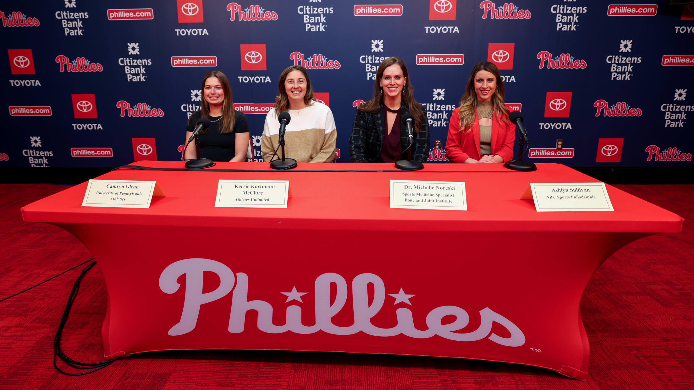 20240207_Women in Sports Panel-3