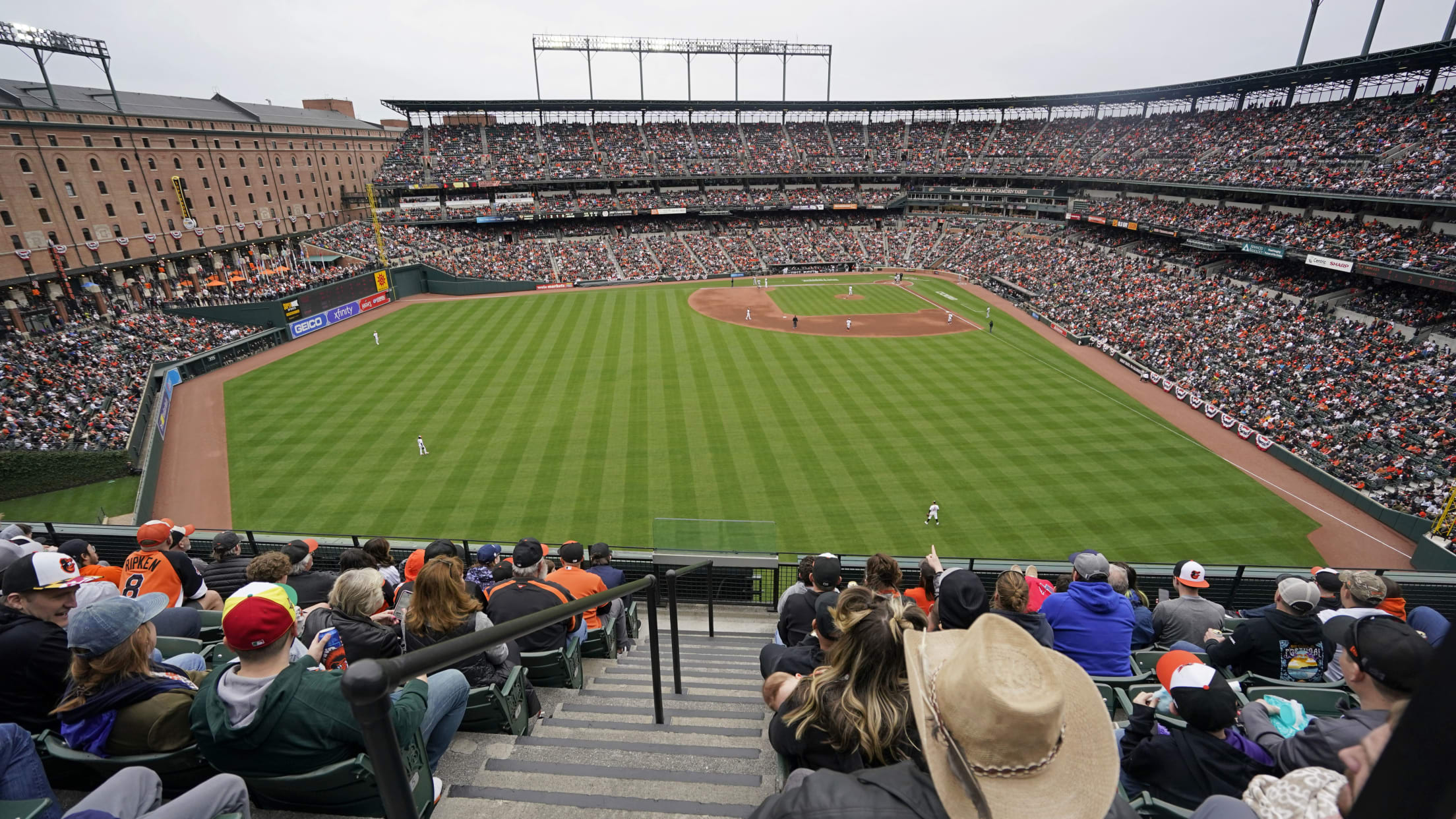 BAL-BI-HomestandInFocus-04212022-025