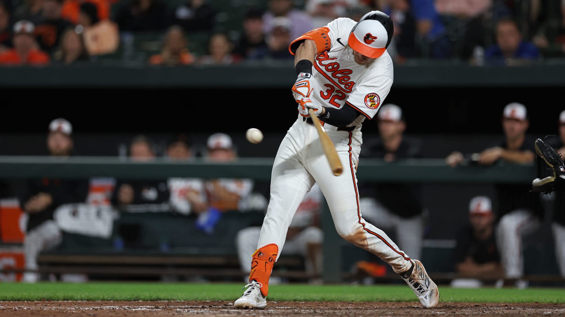 BAL-makingthiercase-060424-026