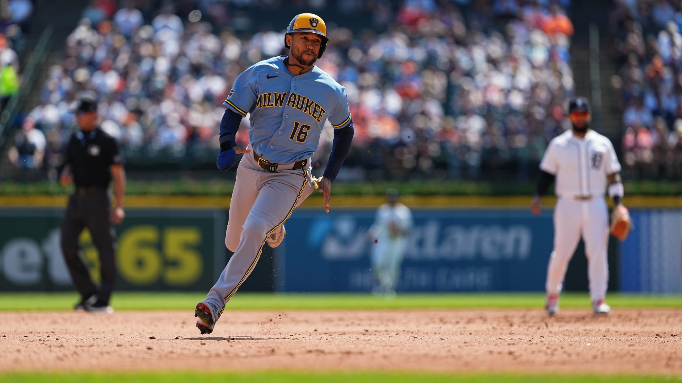 David Hamilton's go-ahead single