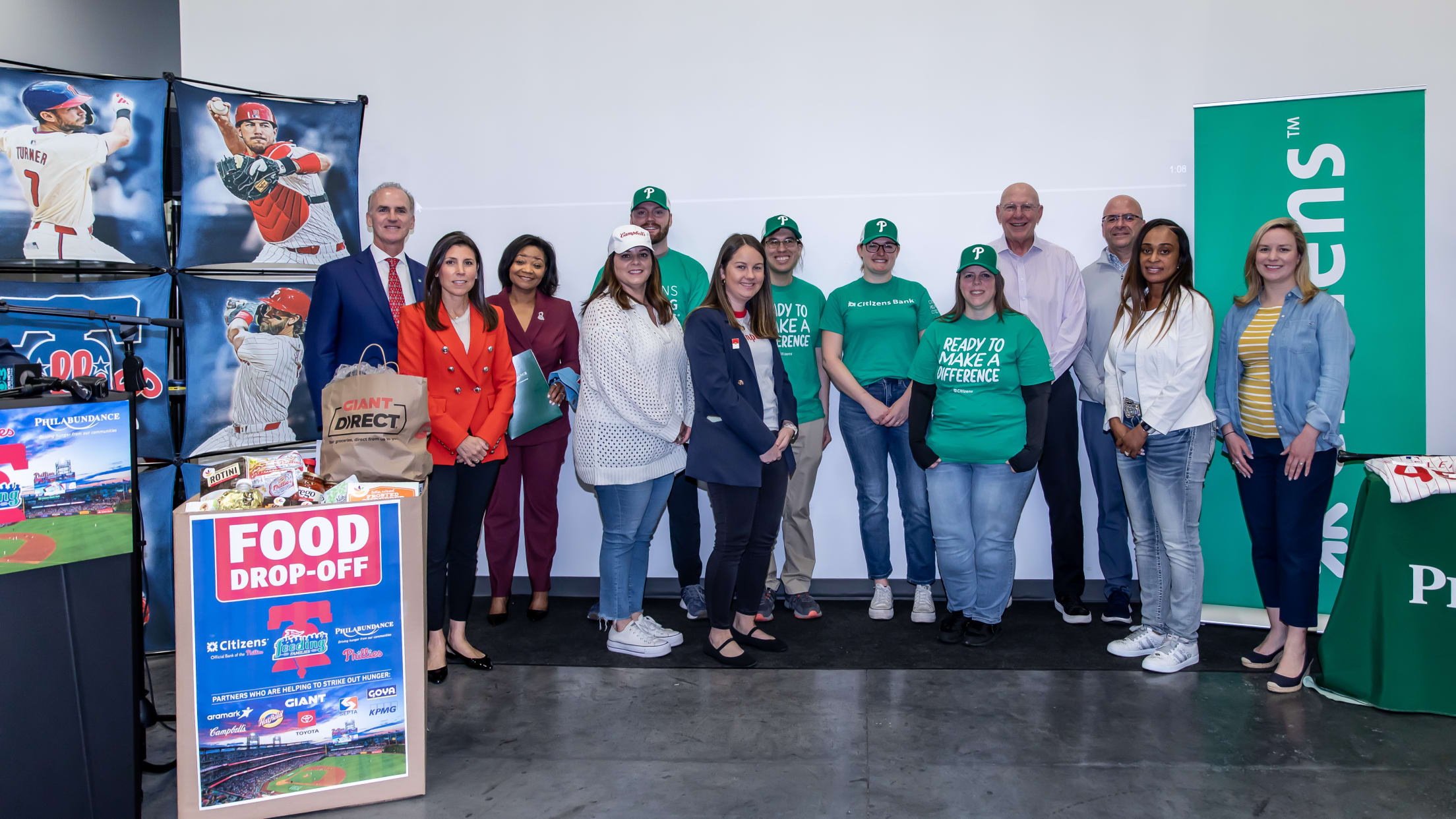 20250501_Phans_Feeding_Families-10