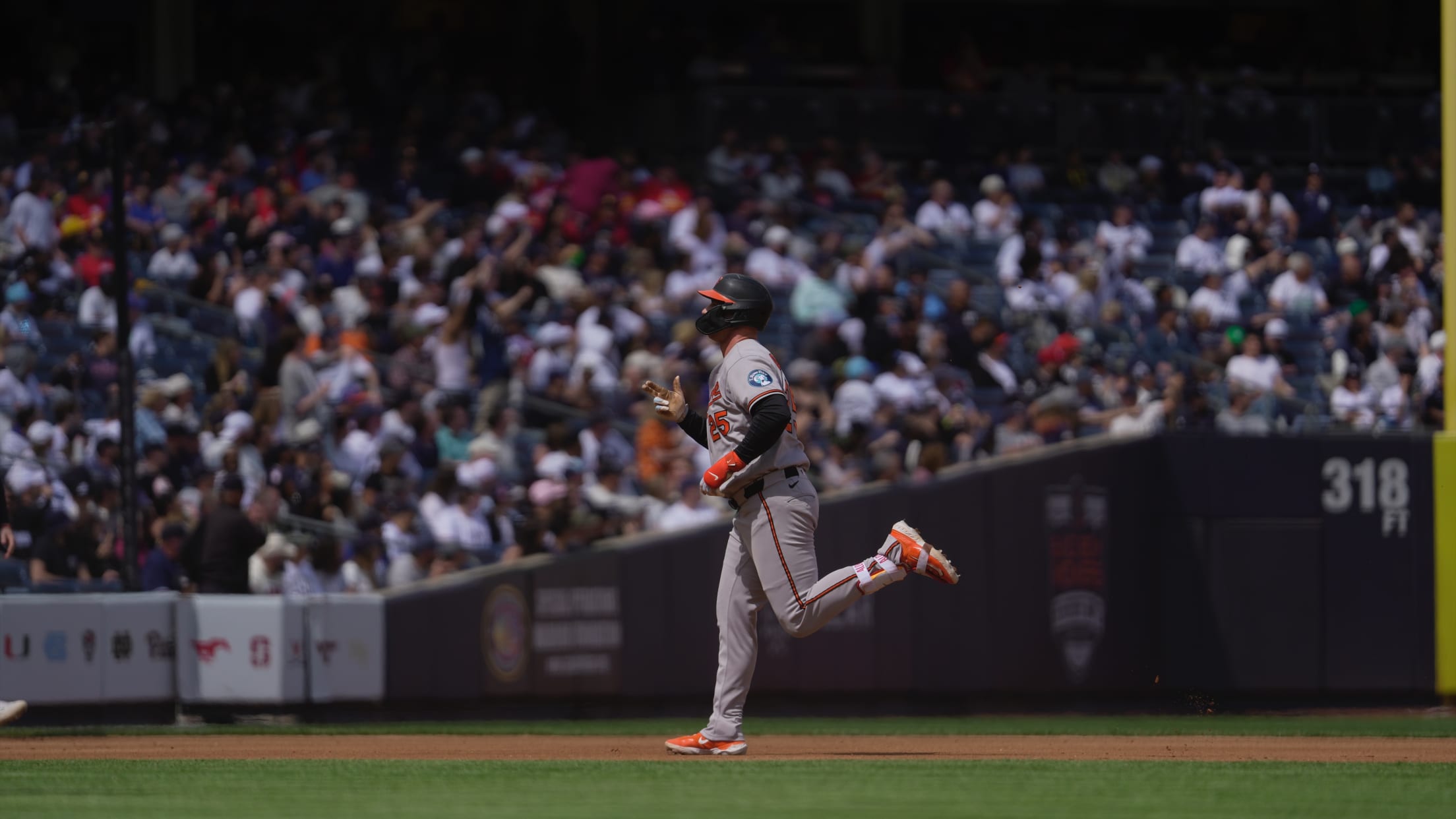 Pete Alonso's solo home run (6)