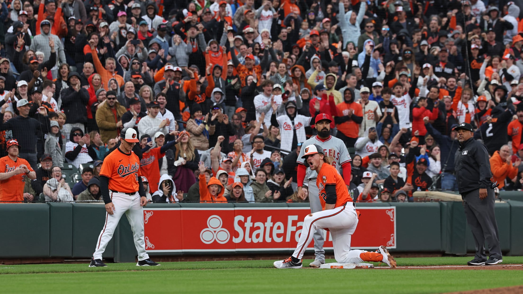 BAL-BI-040424-InFocus-Homestand-328-403-030