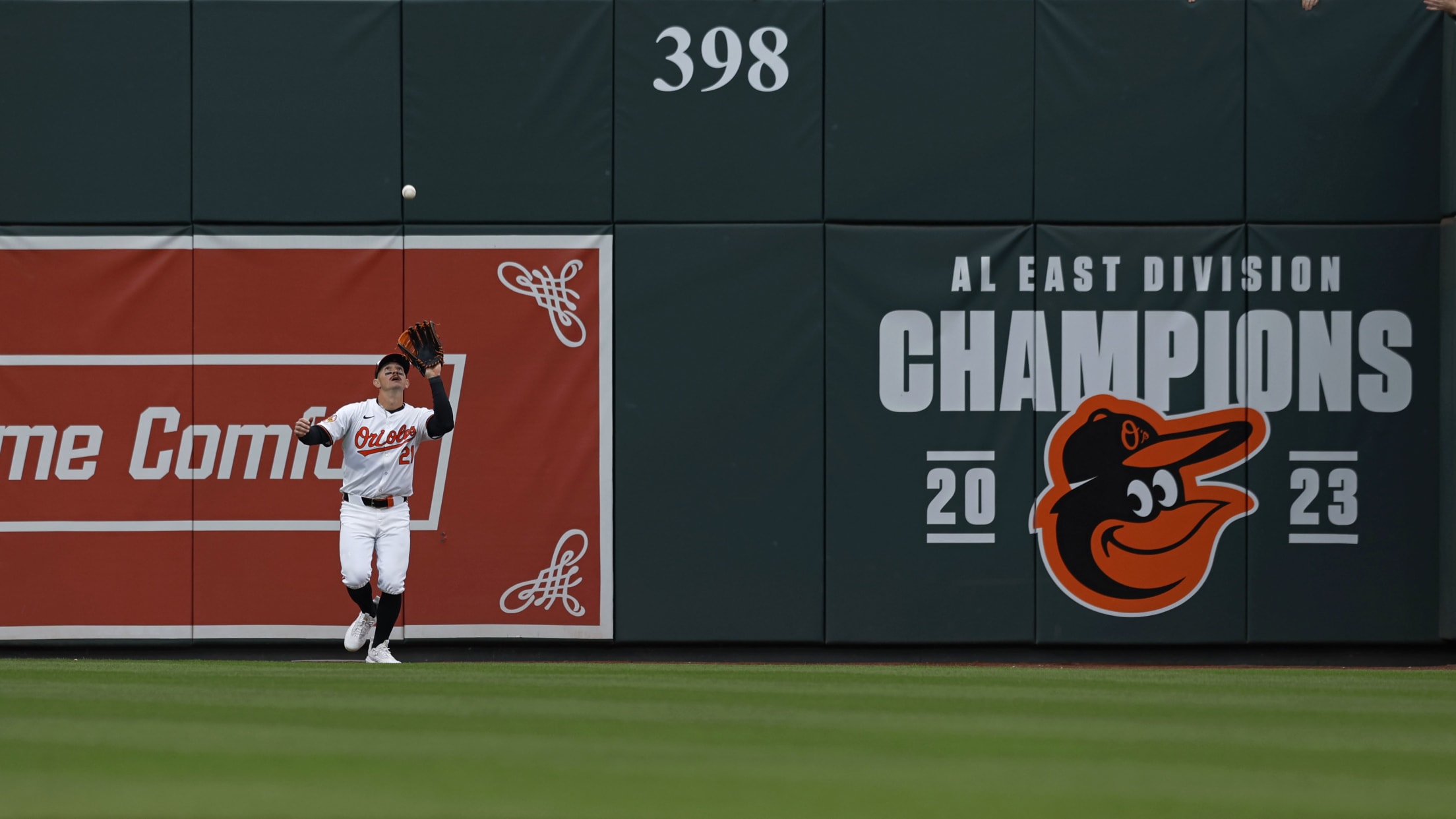 BAL-BI-040424-InFocus-Homestand-328-403-019