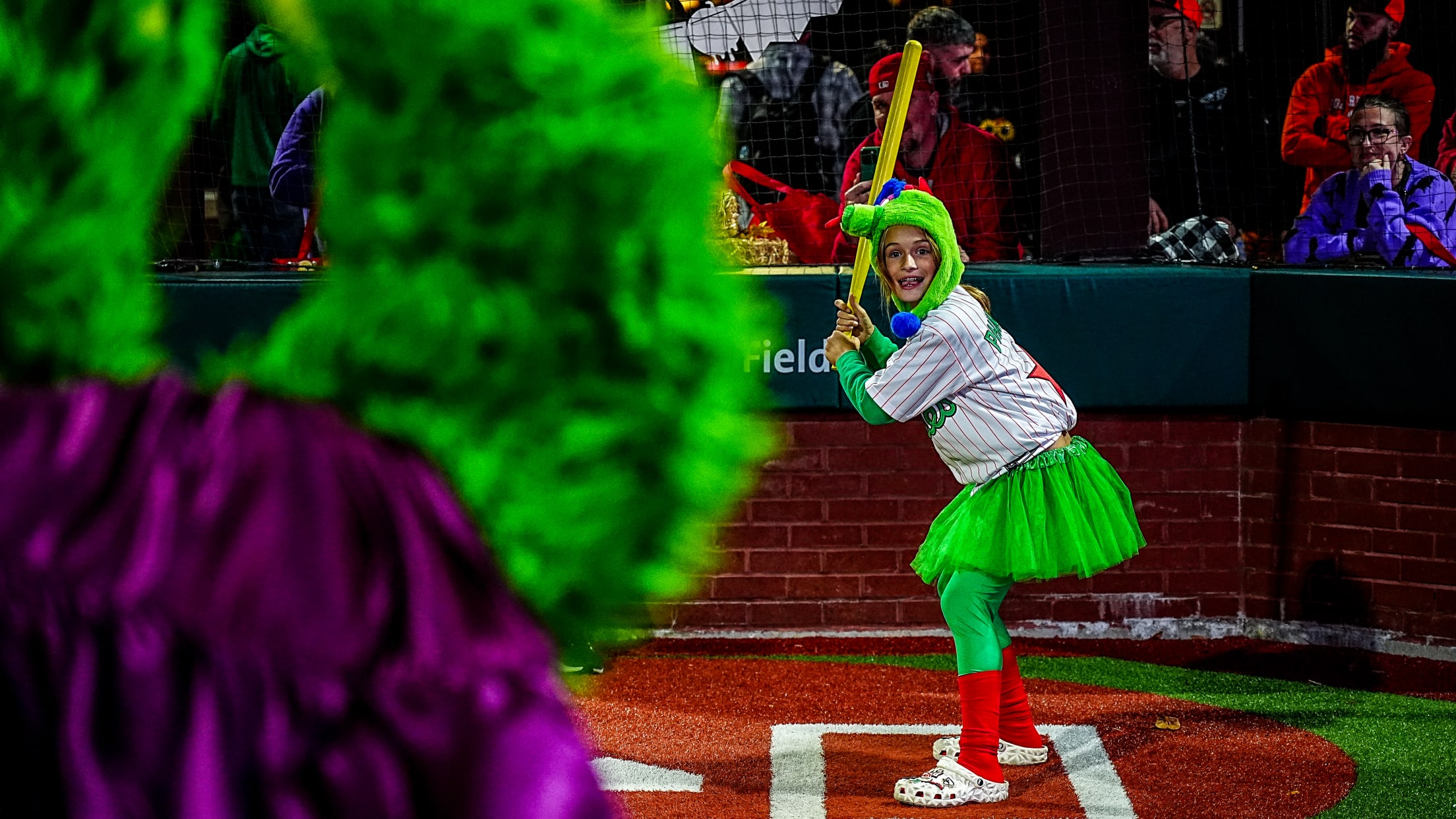 BallgirlsHalloweenParty163495