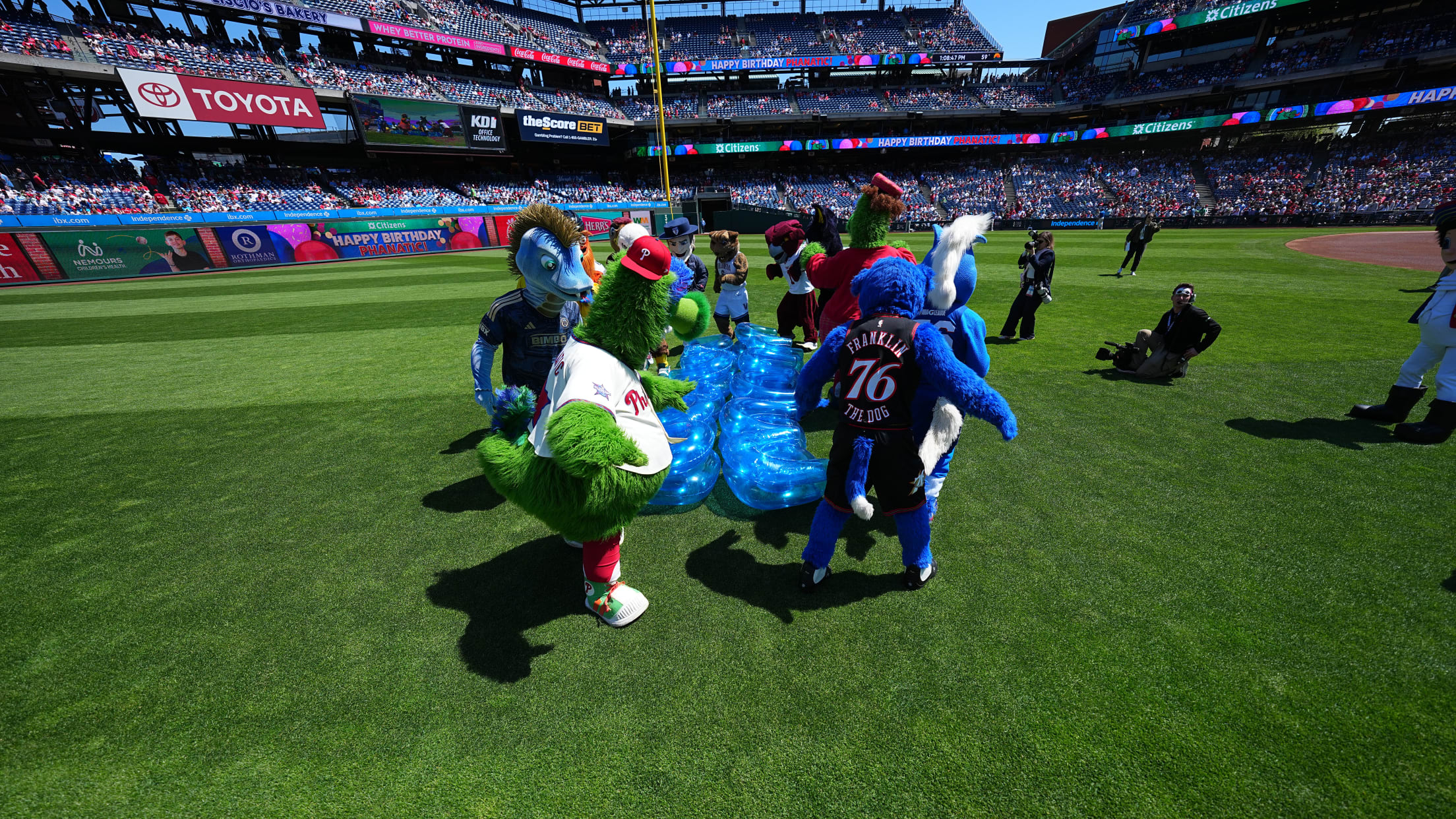 Phanatic_Birthday11539
