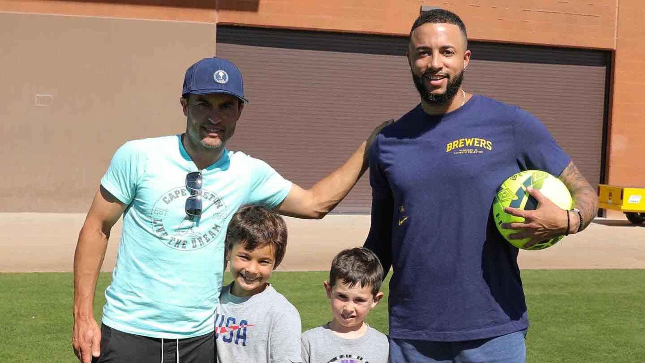 Landon Donovan and his sons met Devin Williams in Brewers camp