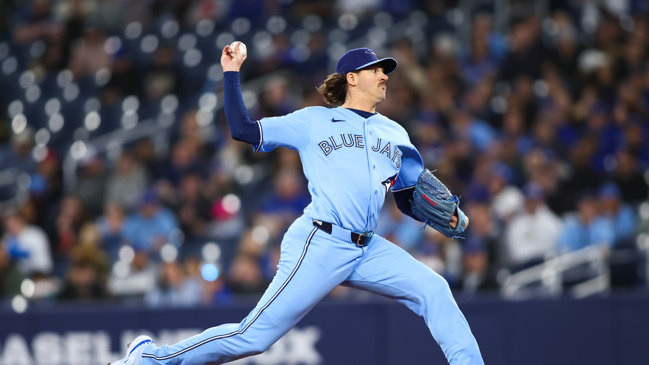 Kevin Gausman strikes out 10 Rockies 