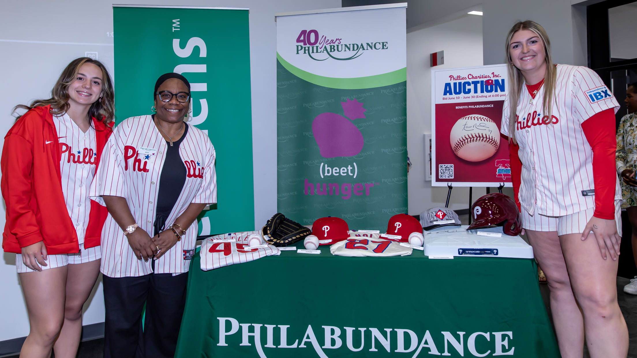 20250501_Phans_Feeding_Families-7