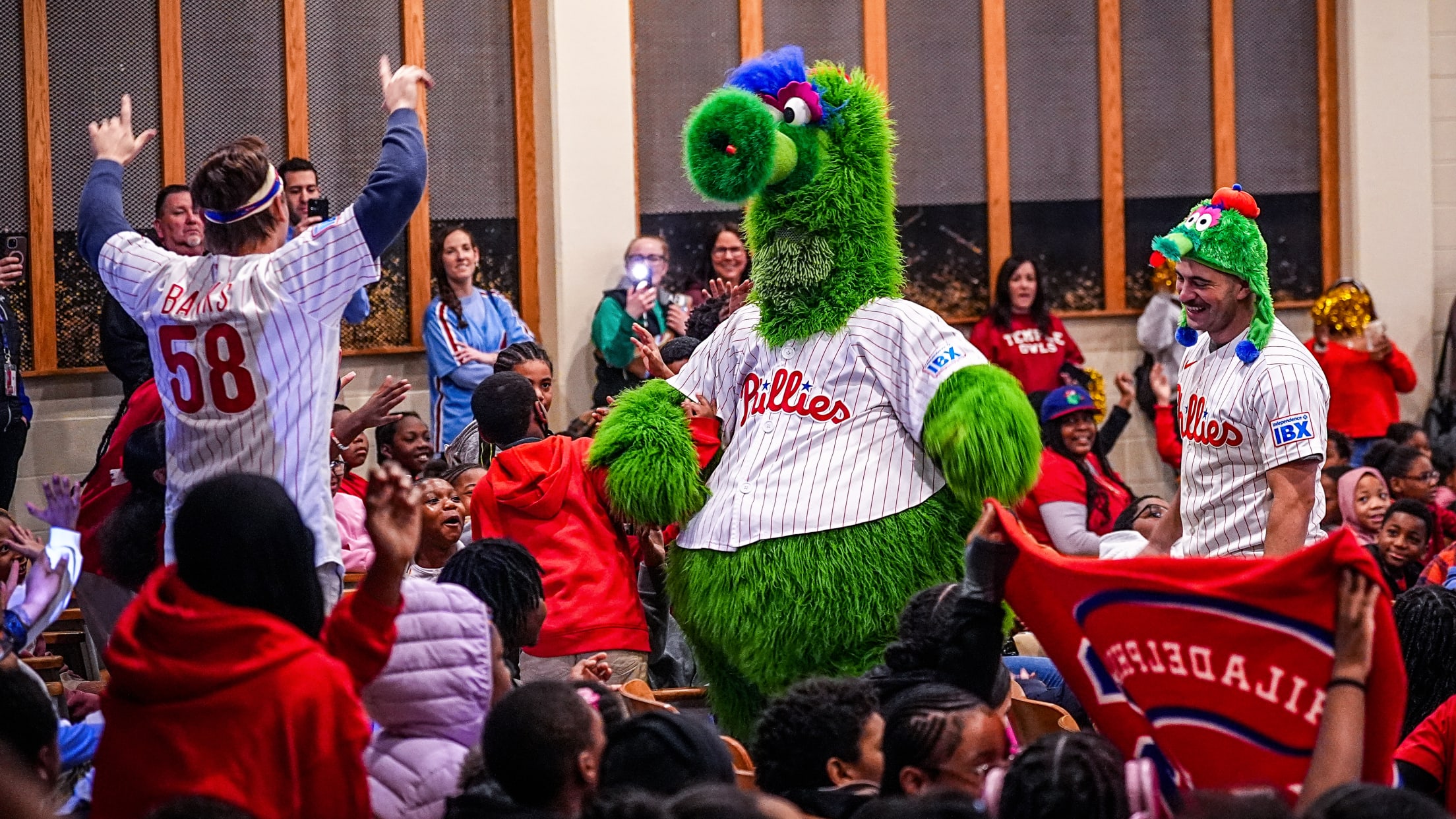 PhanaticAboutReading181930