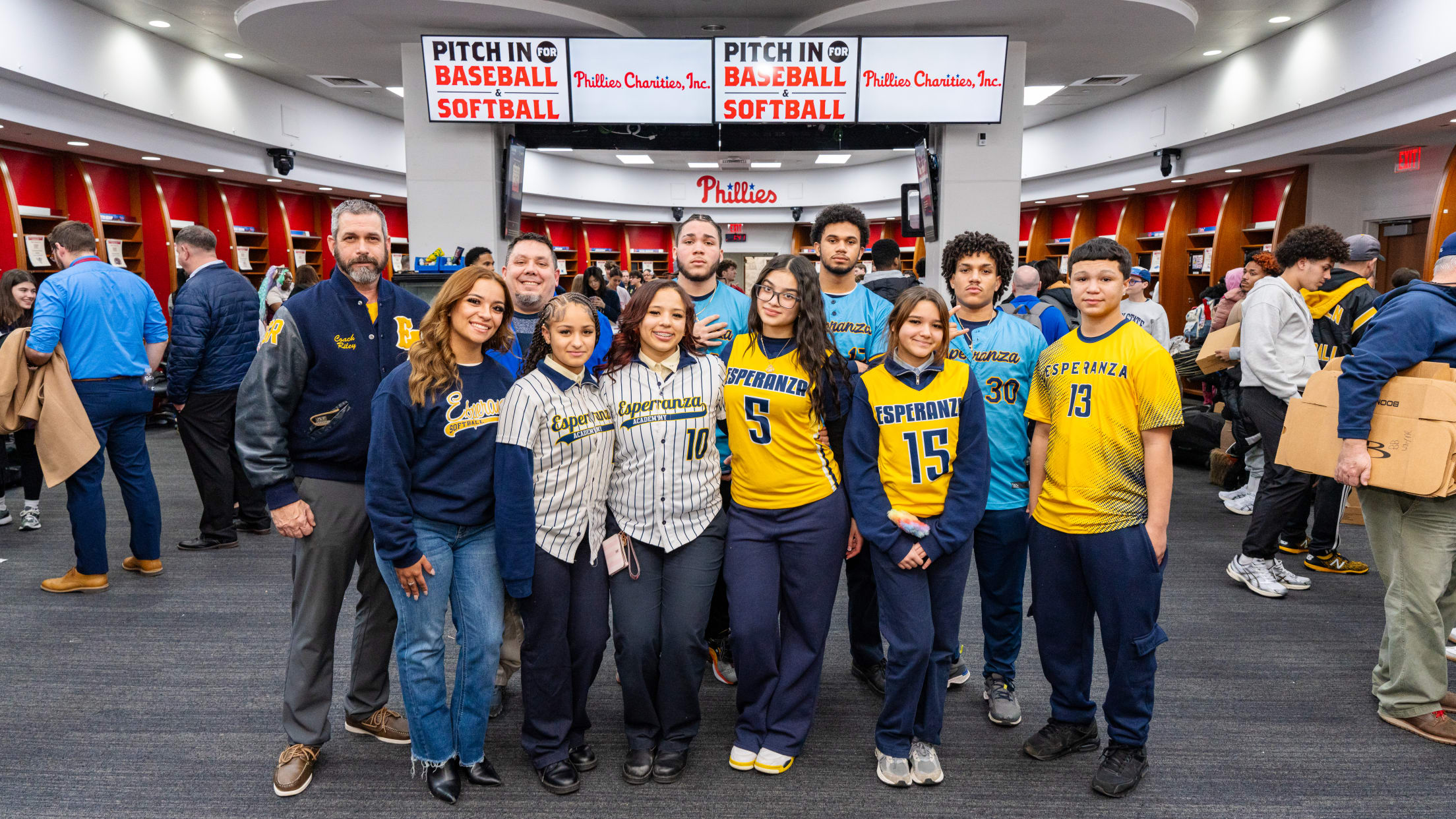 20260225_PIFBS-waterfalls-12