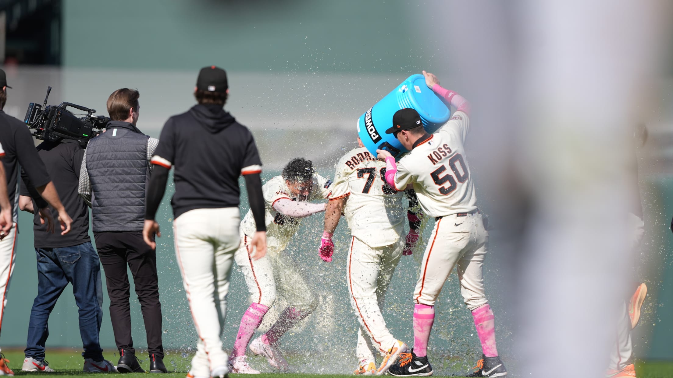 Jesus Rodriguez walks it off in the 12th