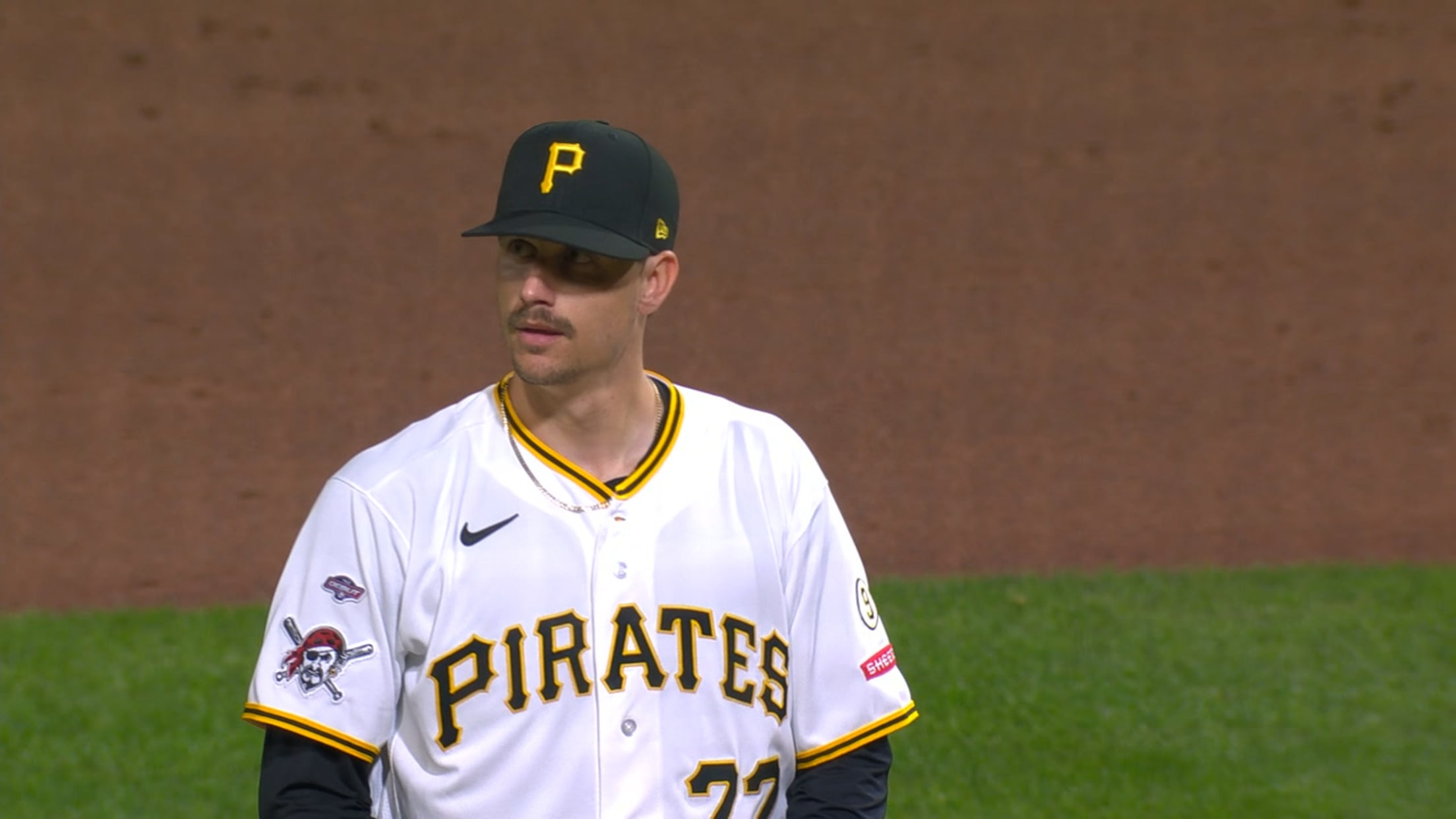 Brandan Bidois ends the 8th inning in MLB debut