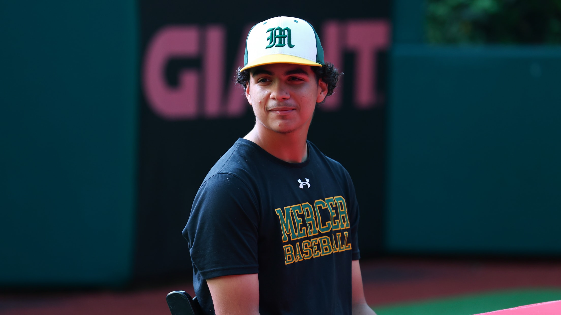 20240513_UYA Signing-21