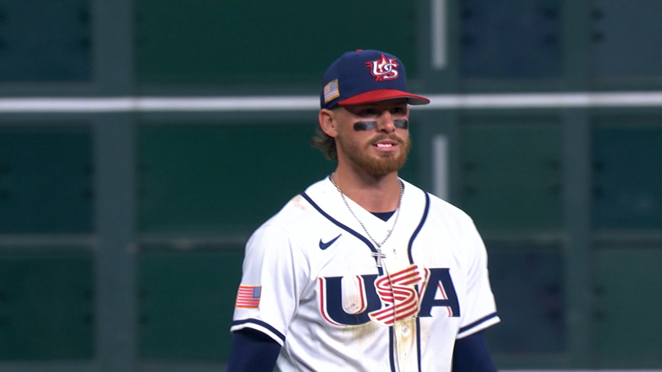 Espectacular jugada de Witt Jr.