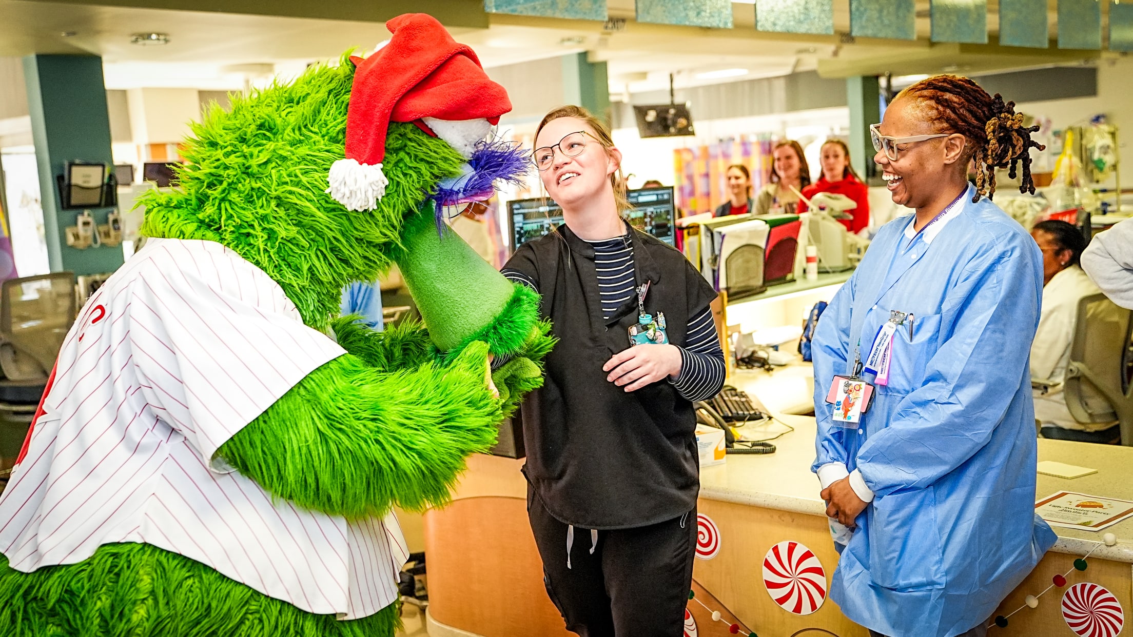 NemoursHolidayVisit175611