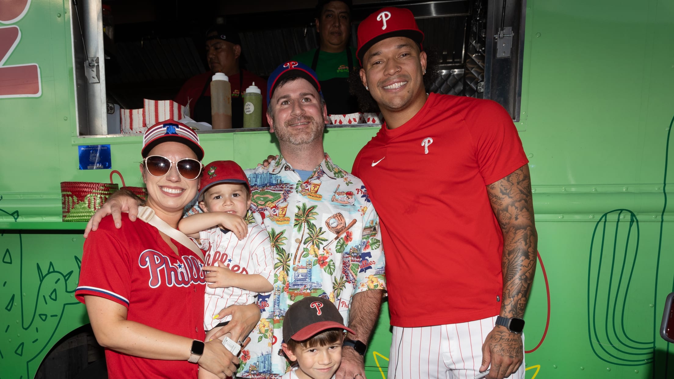 Taijuan Walker Gives Out Free Tacos to Benefit Foster Care in