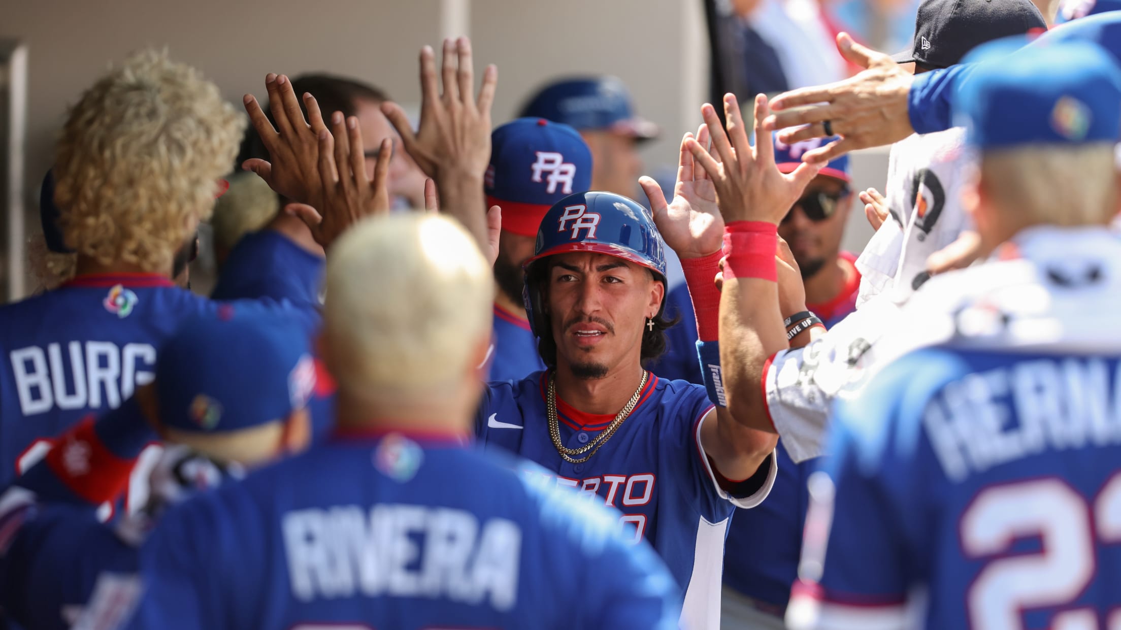 Edwin Arroyo's RBI single for Team Puerto Rico