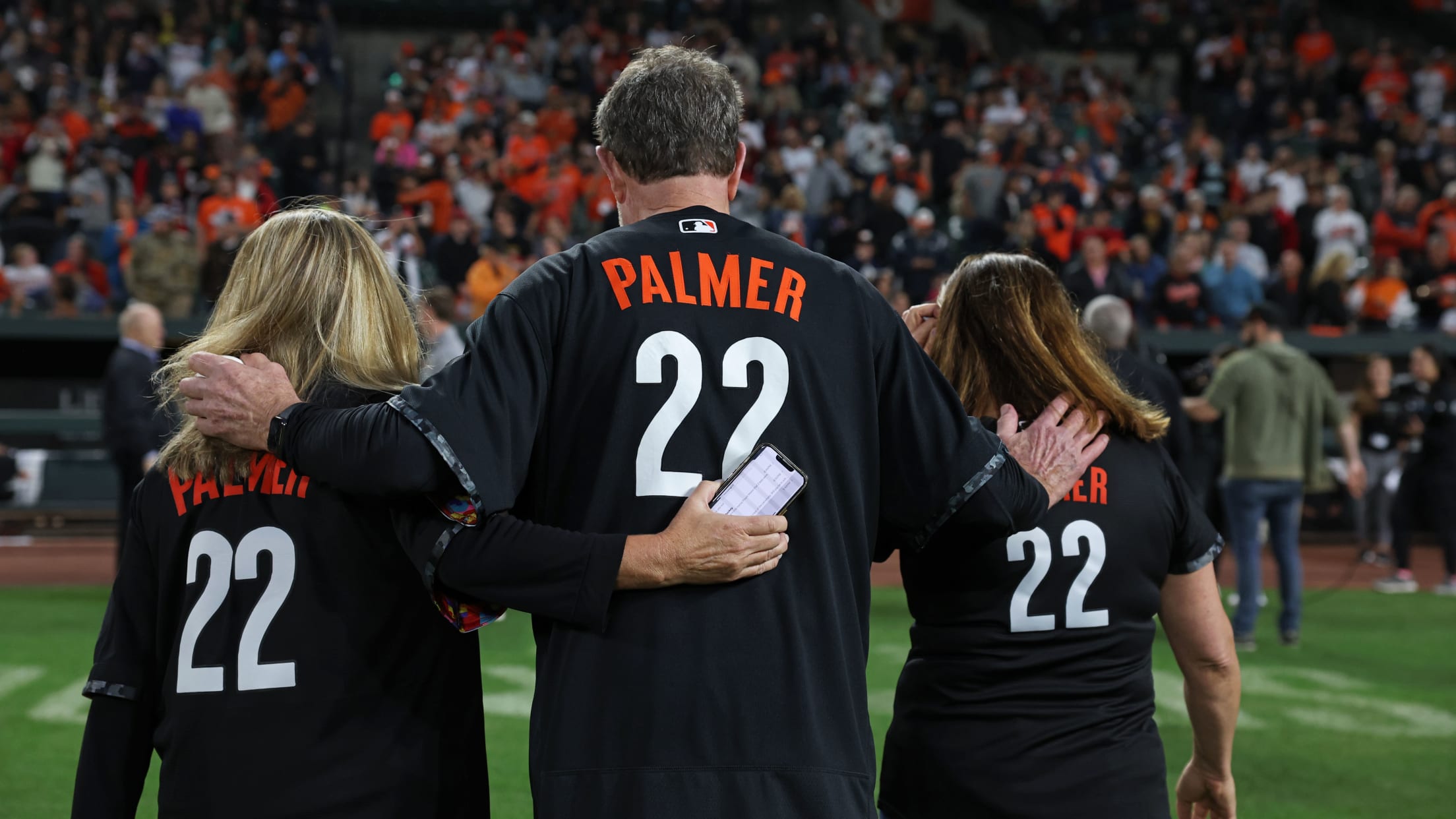 BAL- BI - Homestand In Focus - 1003 - 067