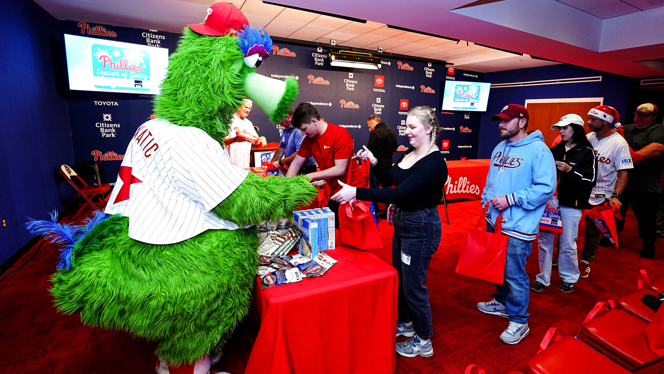 SEIThanksgivingDinner01692