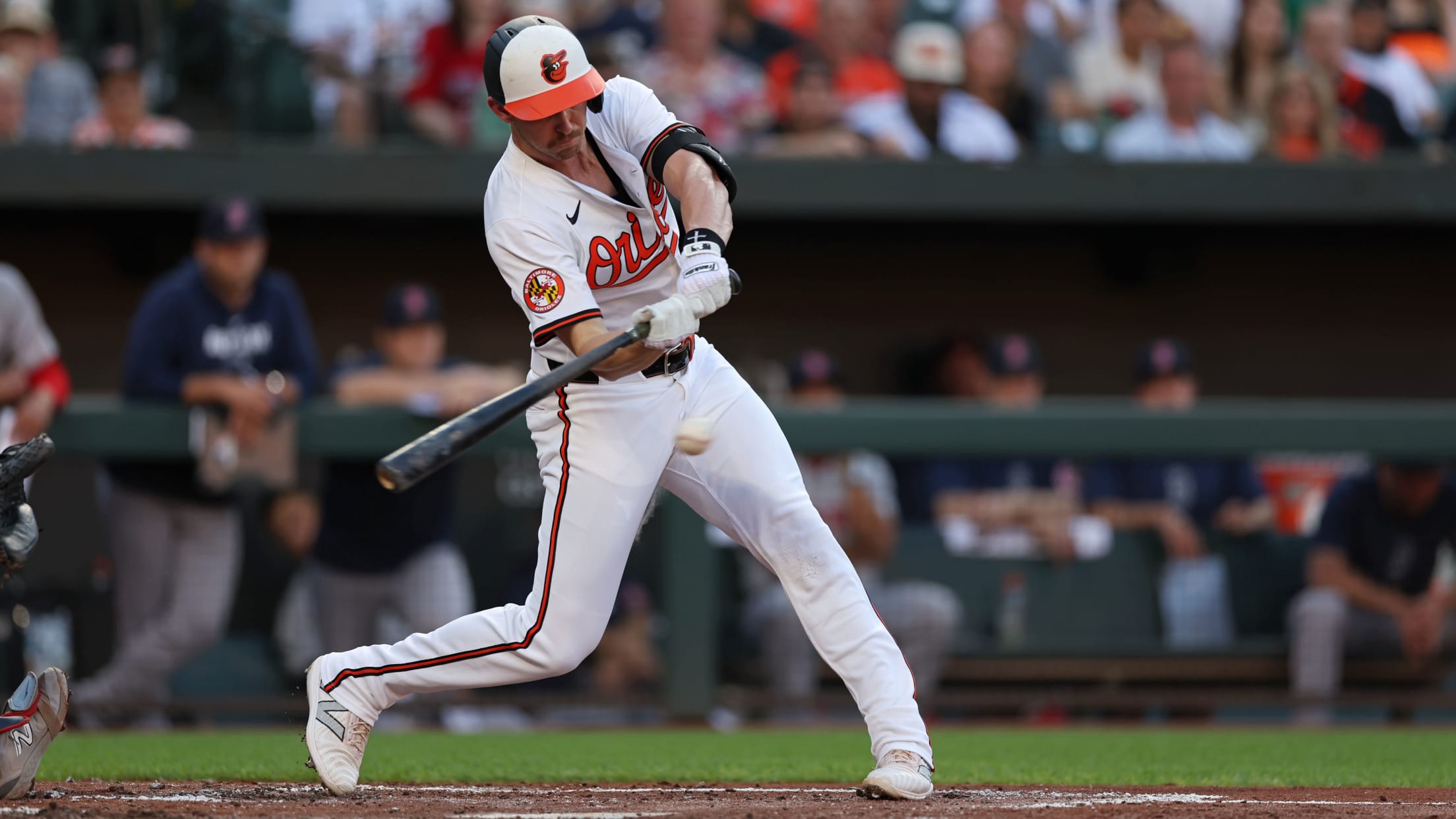 BAL-makingthiercase-060424-015