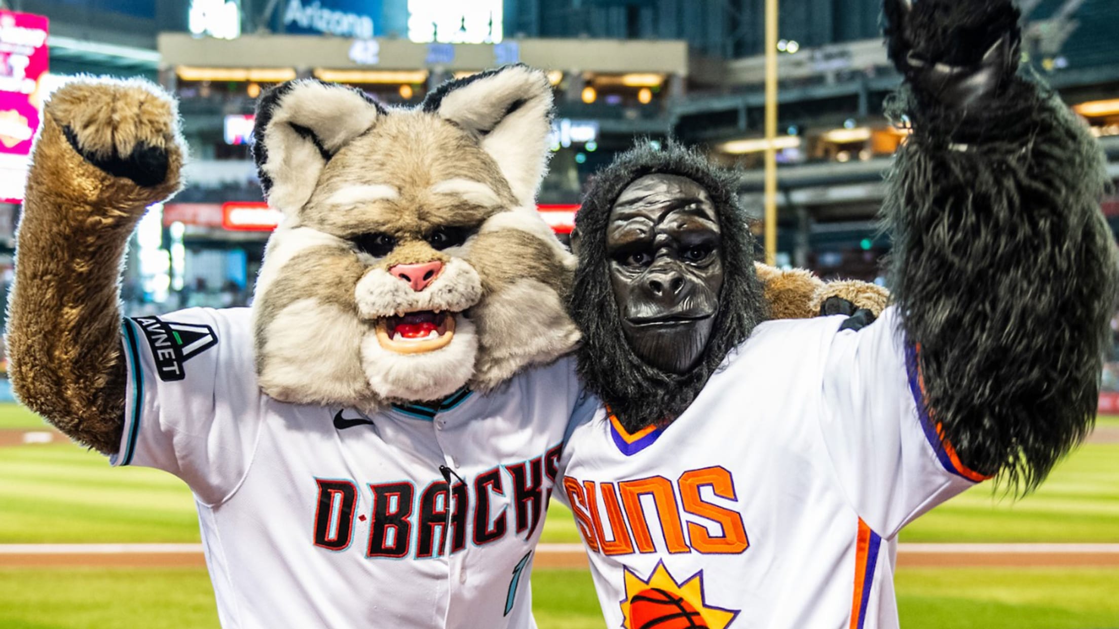 Guy Fieri’s DTPHX Kitchen + Bar Arizona Diamondbacks