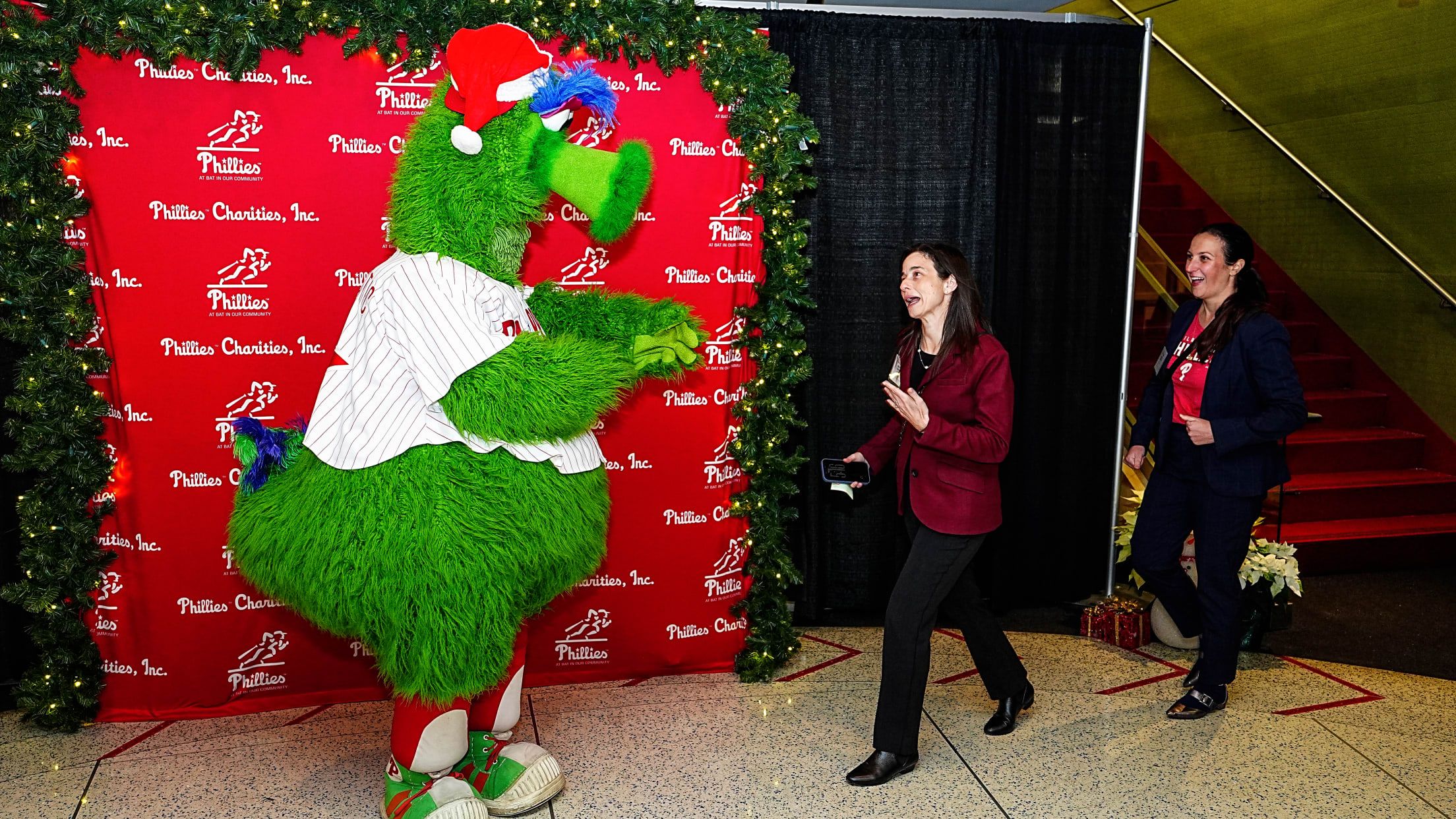 PhilliesCharitiesDinner173128