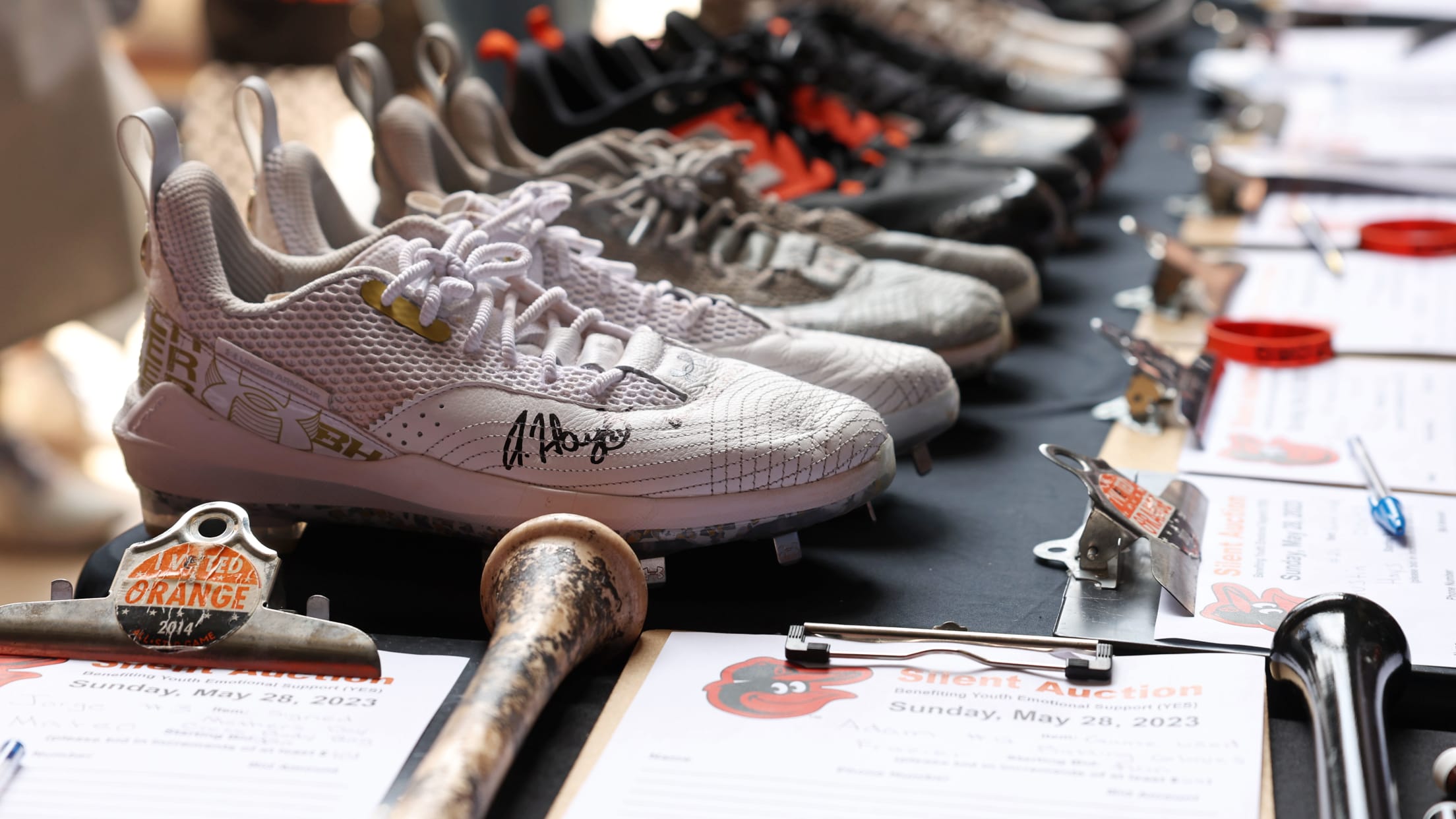 BAL-BI-Winning-OnandOffField-112723-010