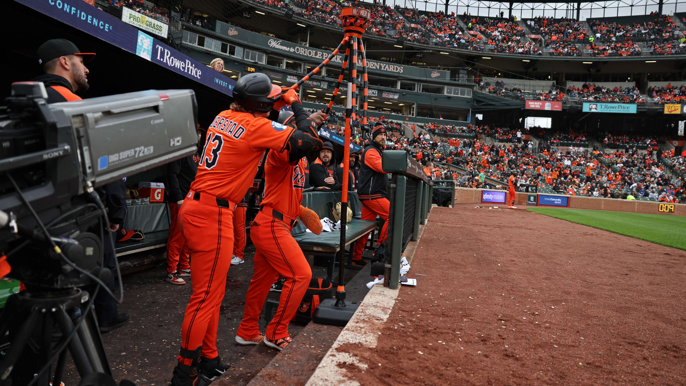 BAL-InFocus-041425-023