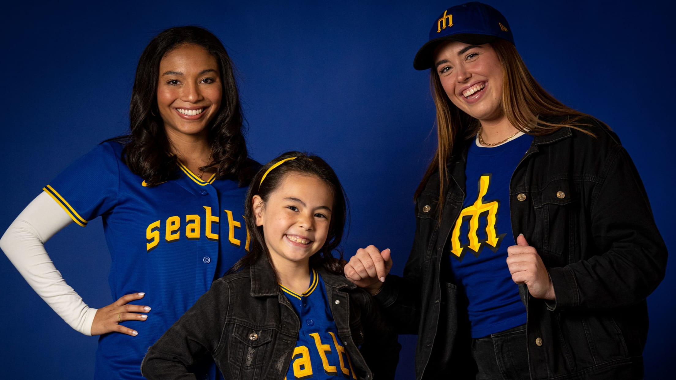 Mariners Team Store  Explore Seattle Southside