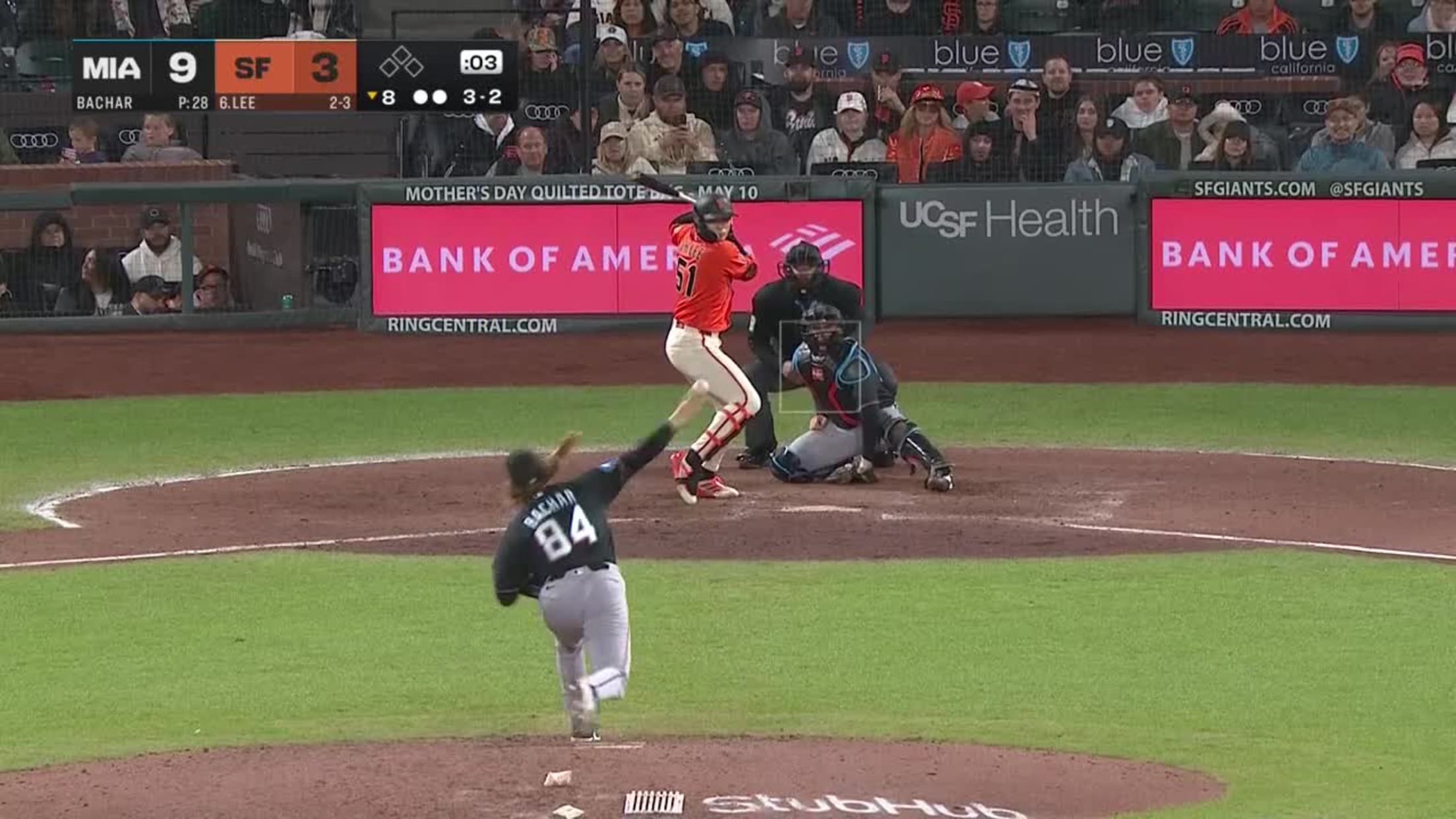 Jung Hoo Lee's solo home run (2)