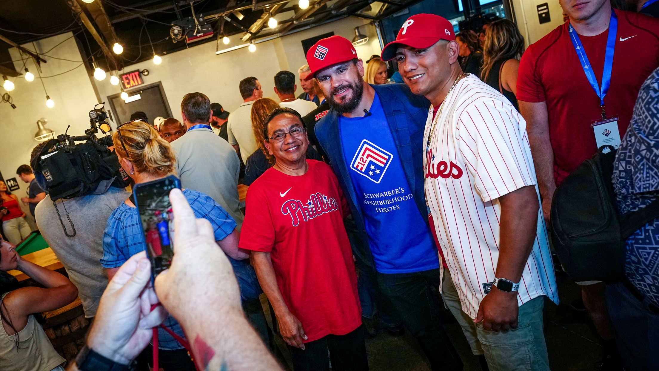 SchwarbersNeighborhoodHeroes04614