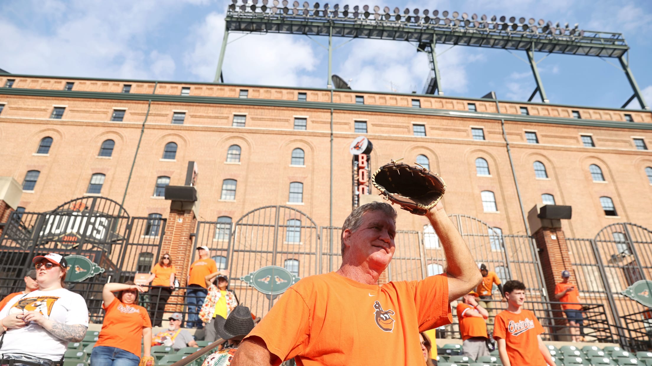 bal_Birdland_Insider_Connor_Photos_027