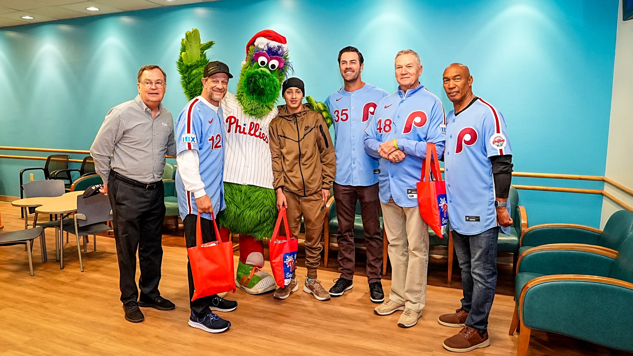 NemoursHolidayVisit175579