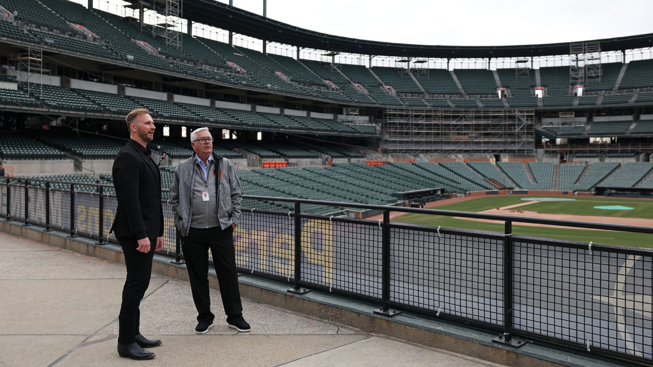 Alonso_Insider_12:16:25_004