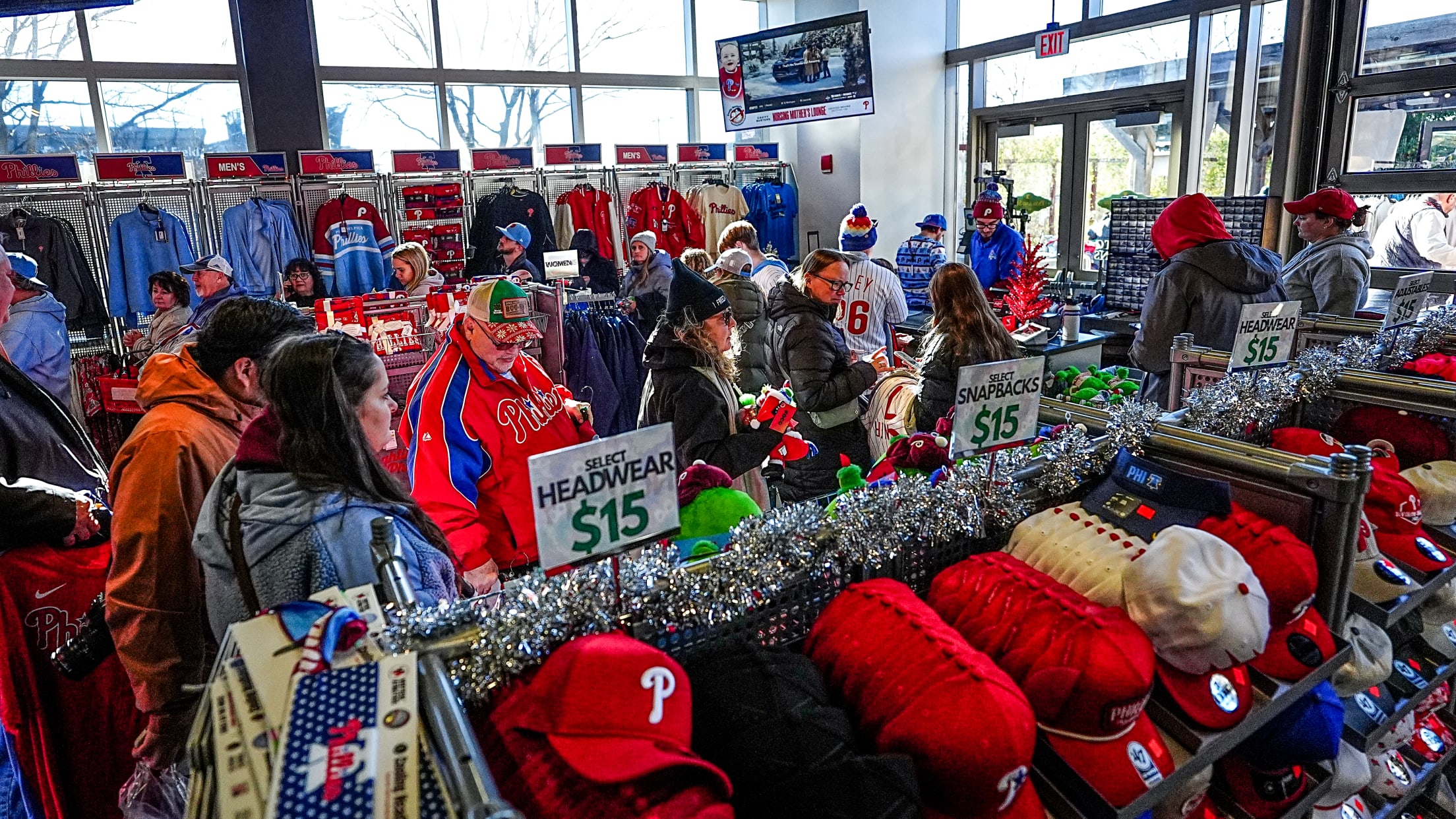 TreeLightingHolidaySale05994