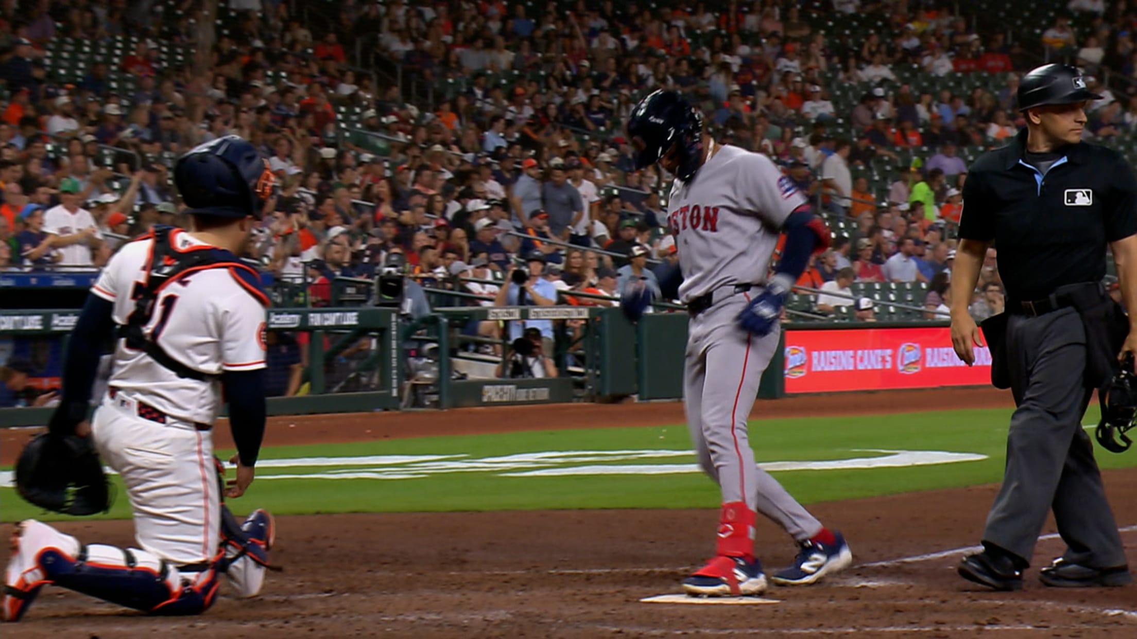 Ceddanne Rafaela's solo homer (1)