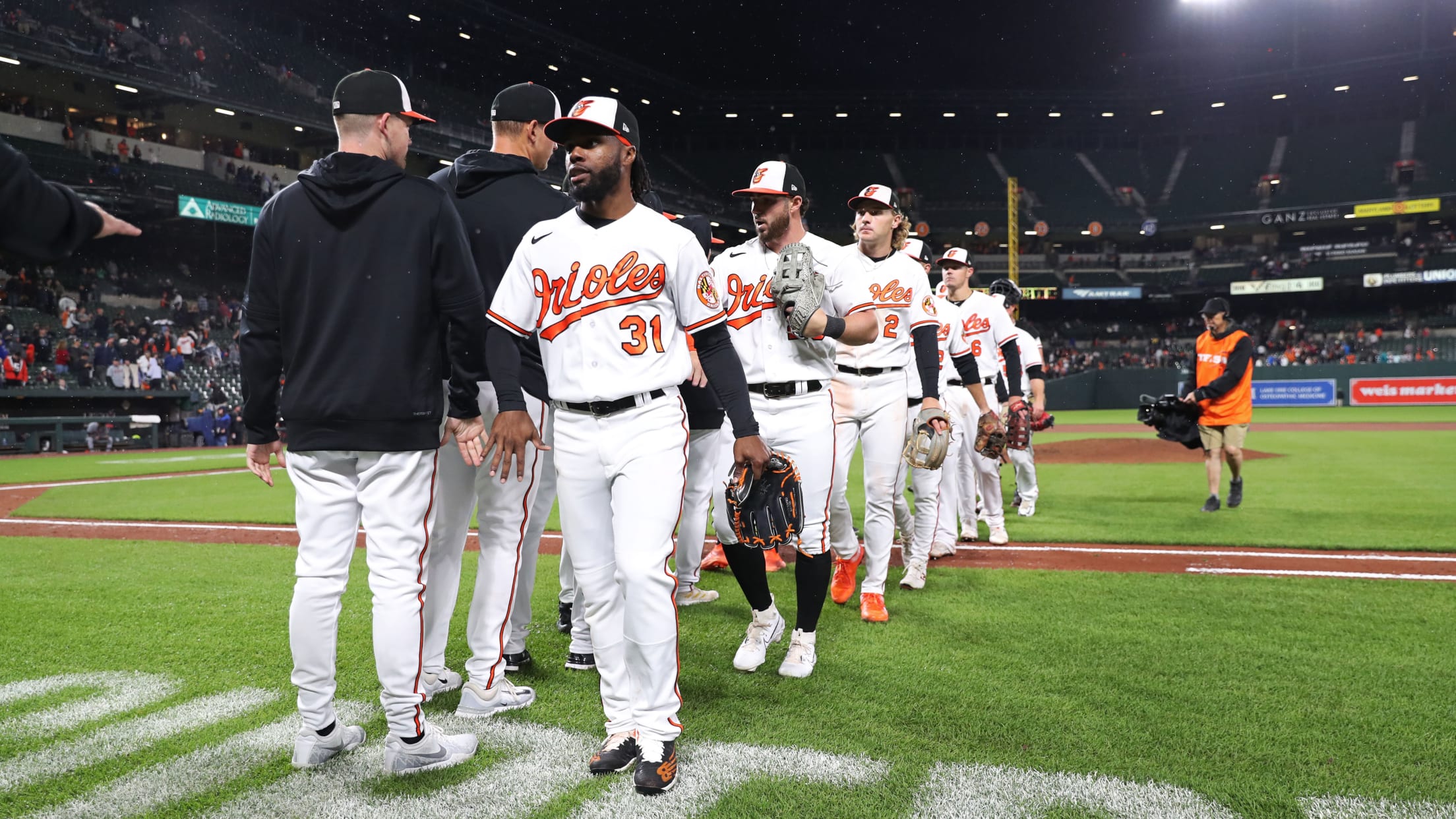 BAL-In Focus 0421 - 0426 Homestand - 024