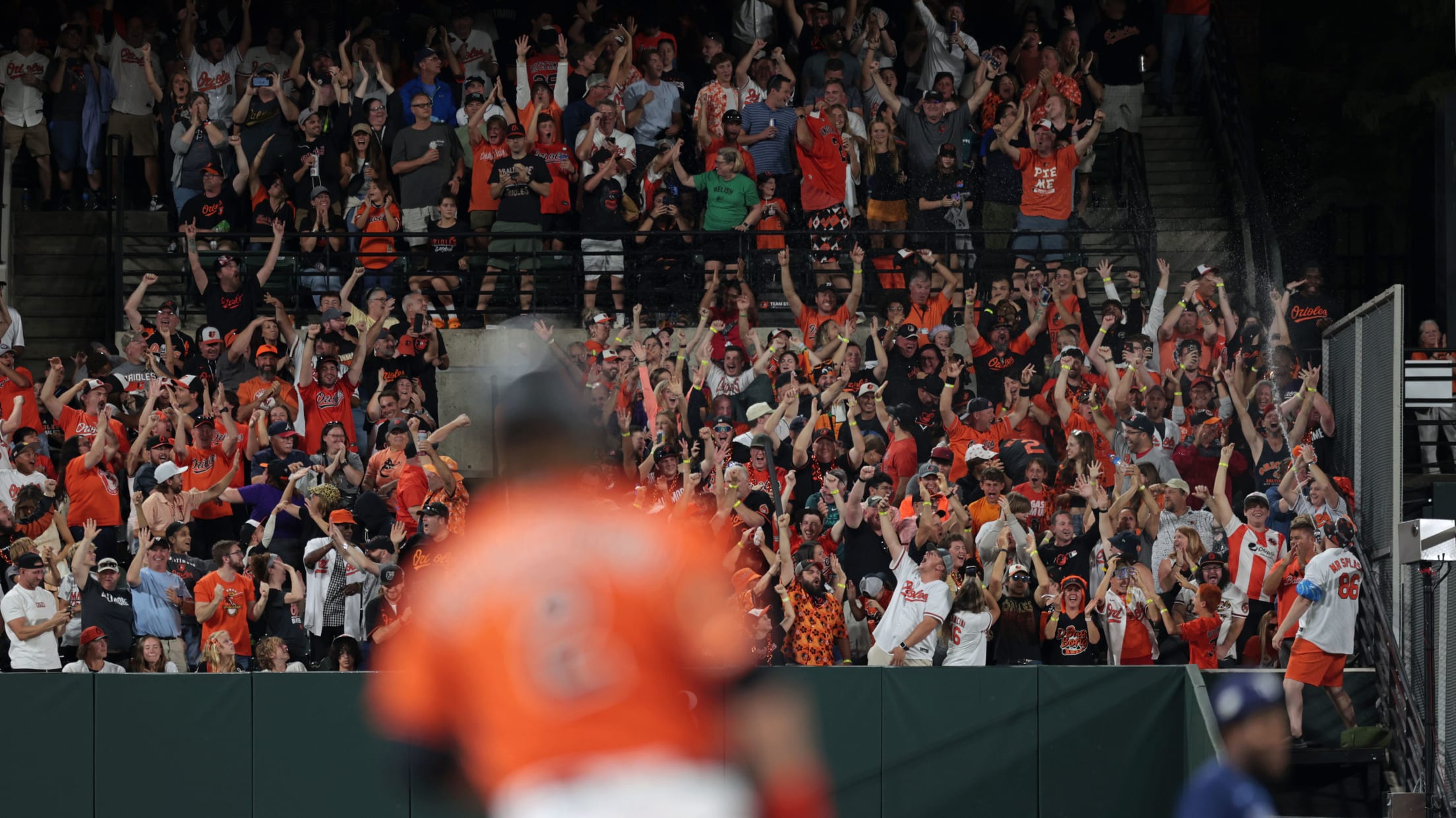 BAL-BI-121823-TopPhotos23-060