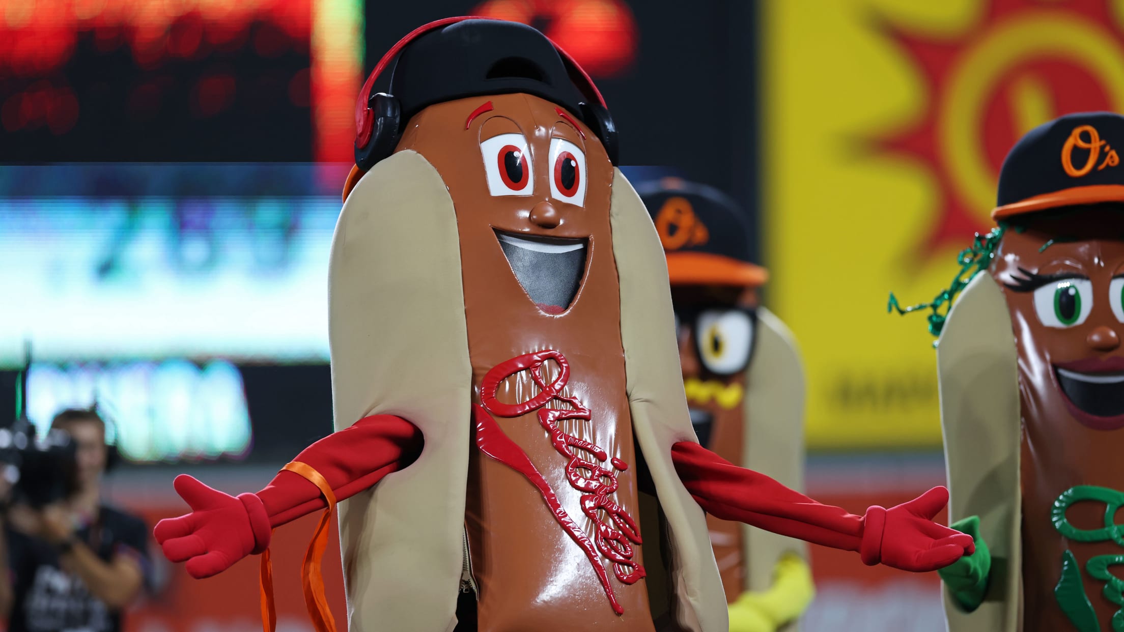 bal_Birdland_Insider_Todd_Photos_0060