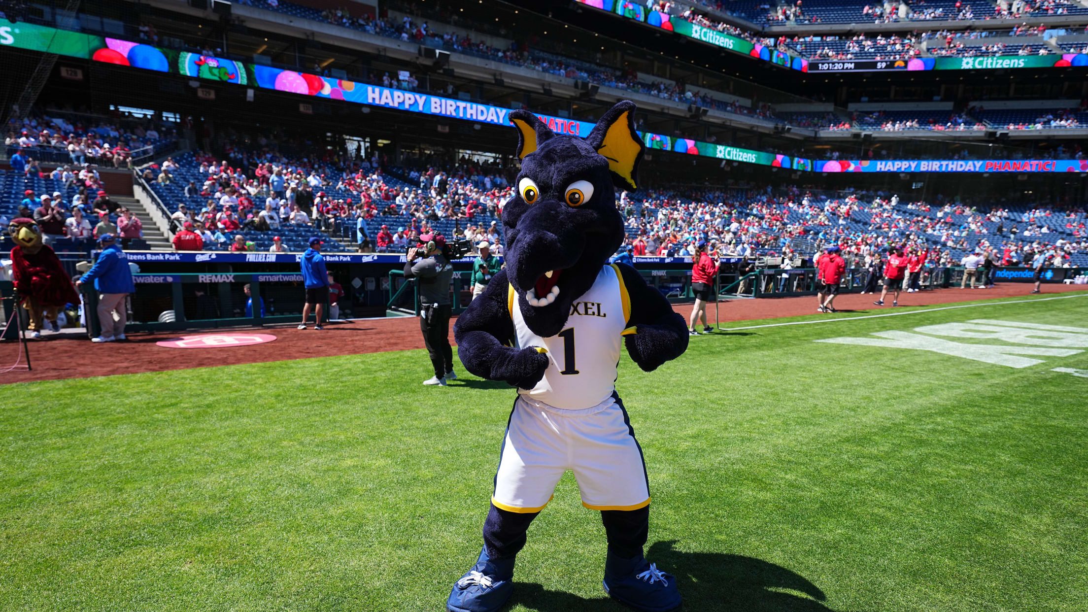 Phanatic_Birthday11498