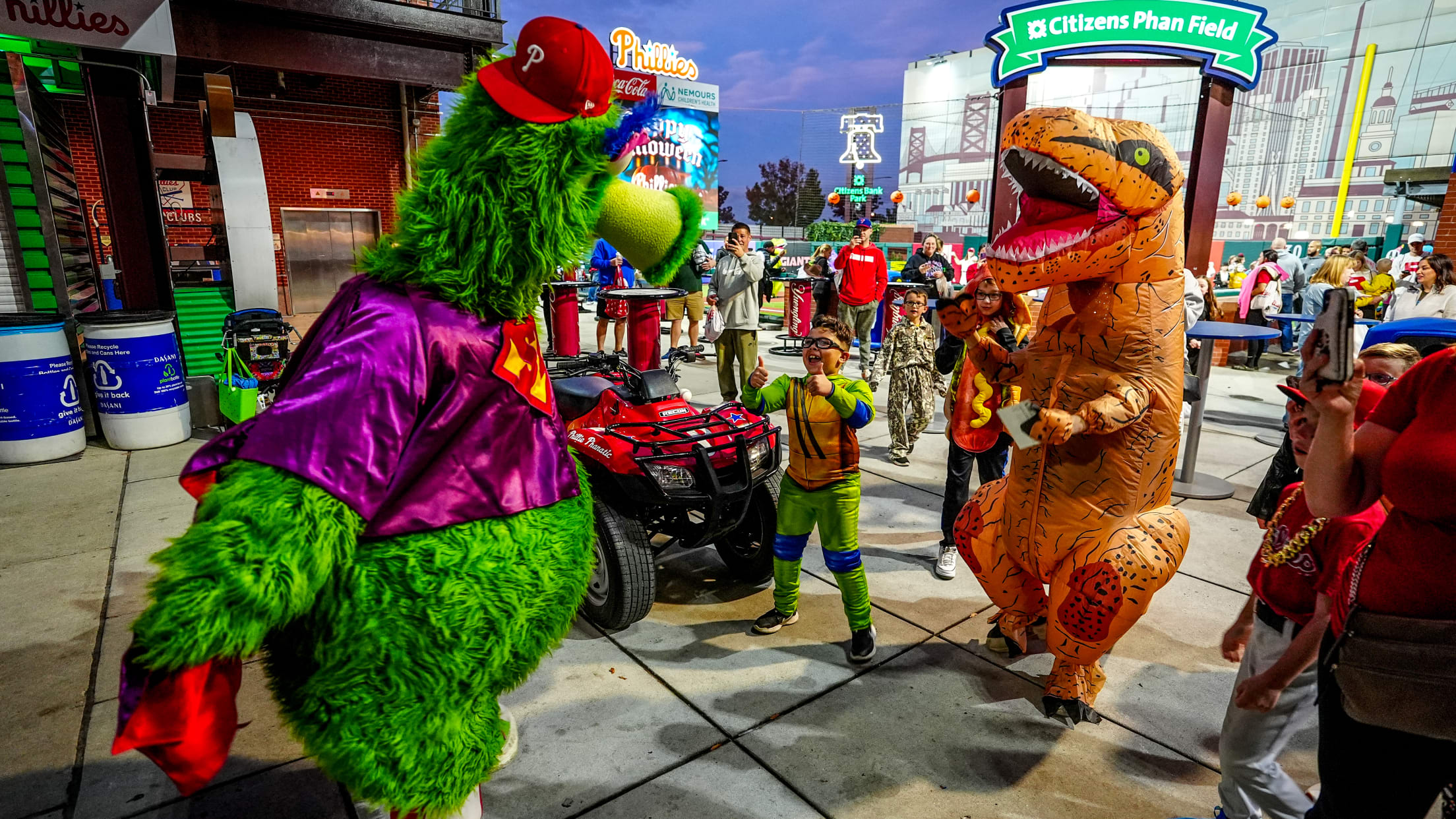 BallgirlsHalloweenParty06357