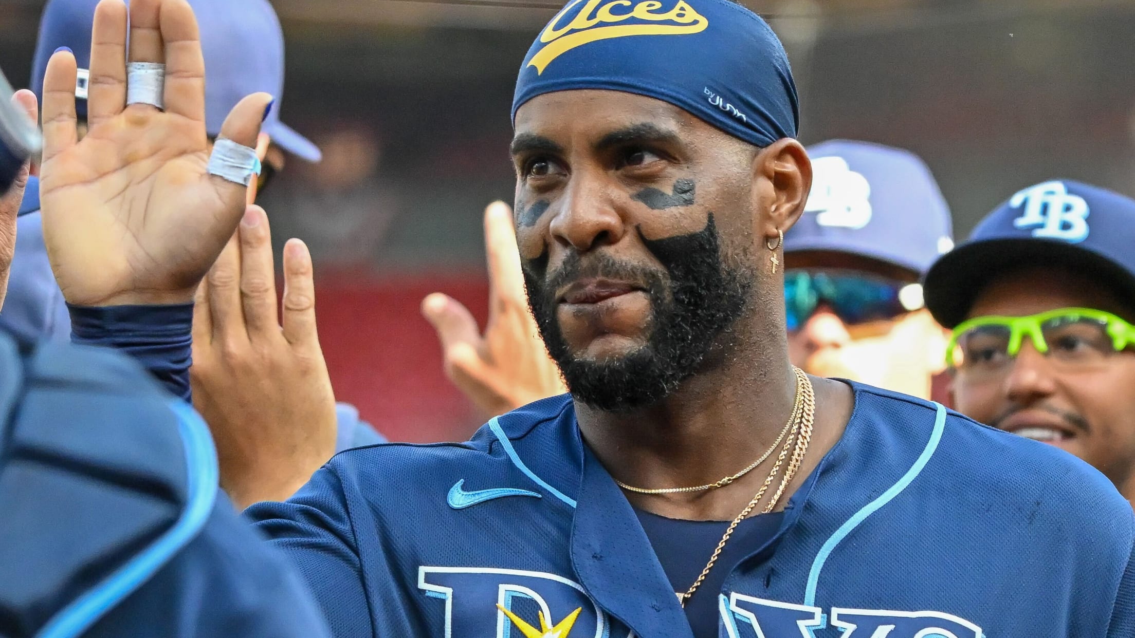 Yandy Díaz goes 5-for-6 with four RBIs vs. Cardinals 