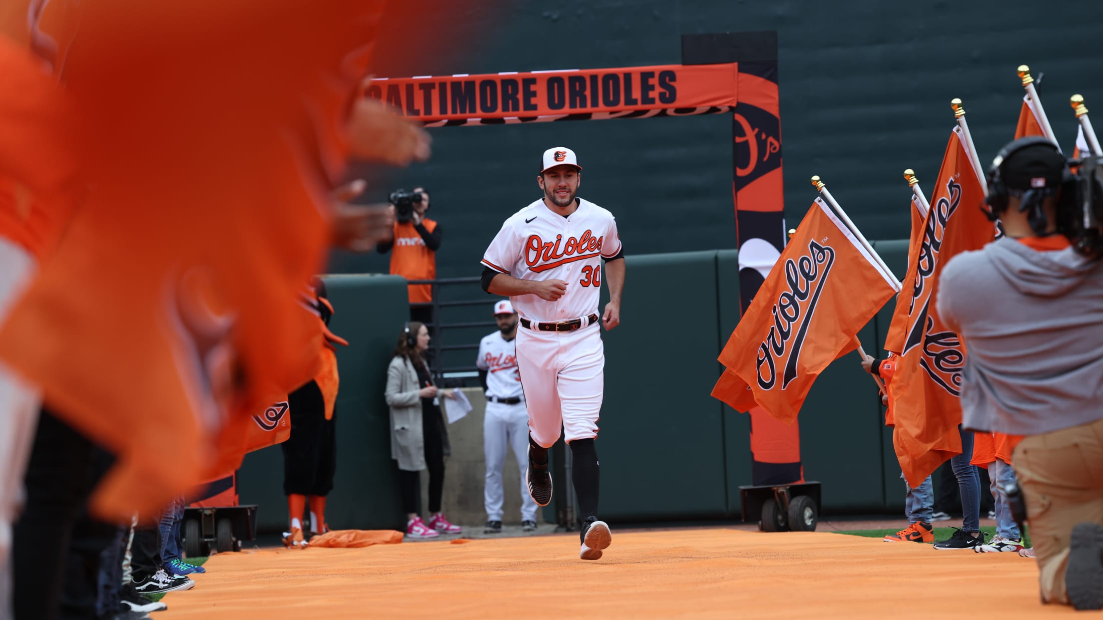 BAL-BI-HomestandInFocus-04212022-014