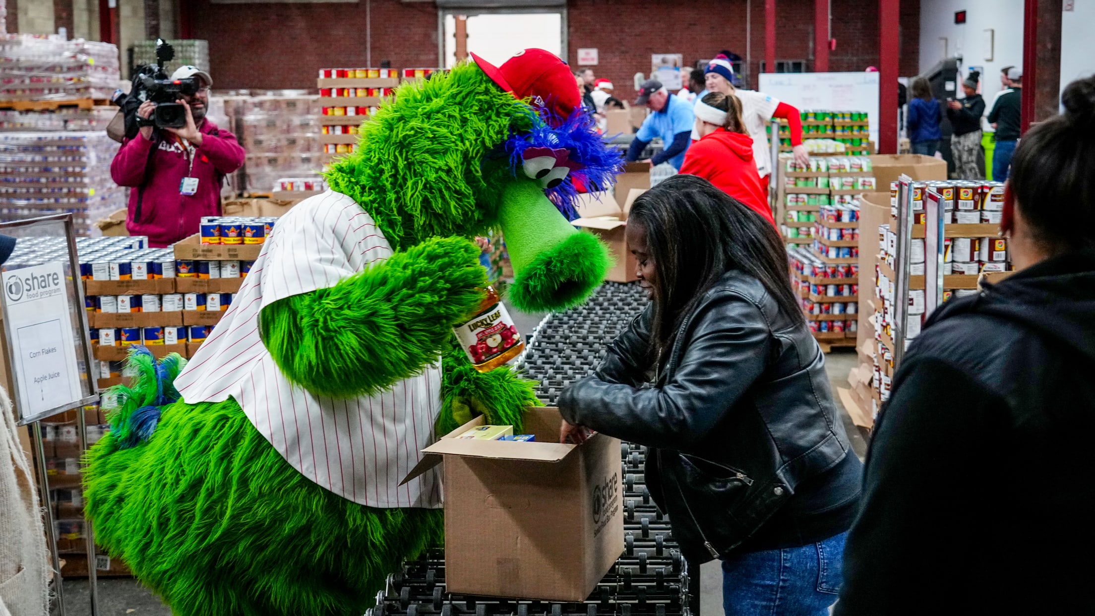 ShareFoodProgram01825